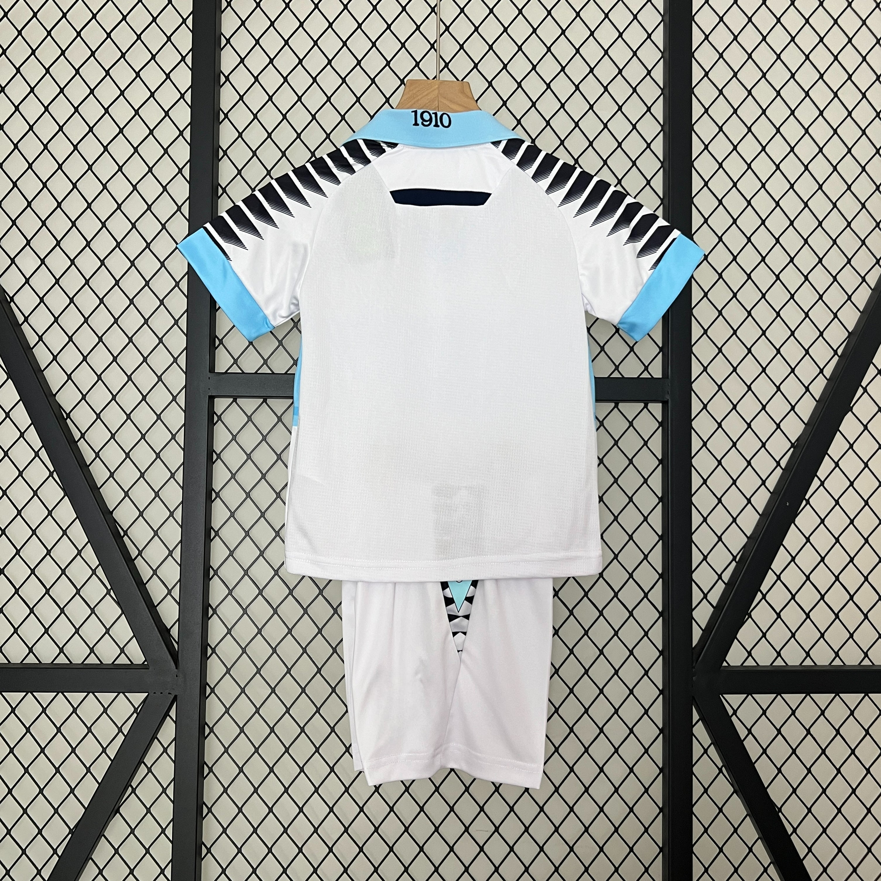 Cádiz 24-25 Away Children’s Kit Personalizado