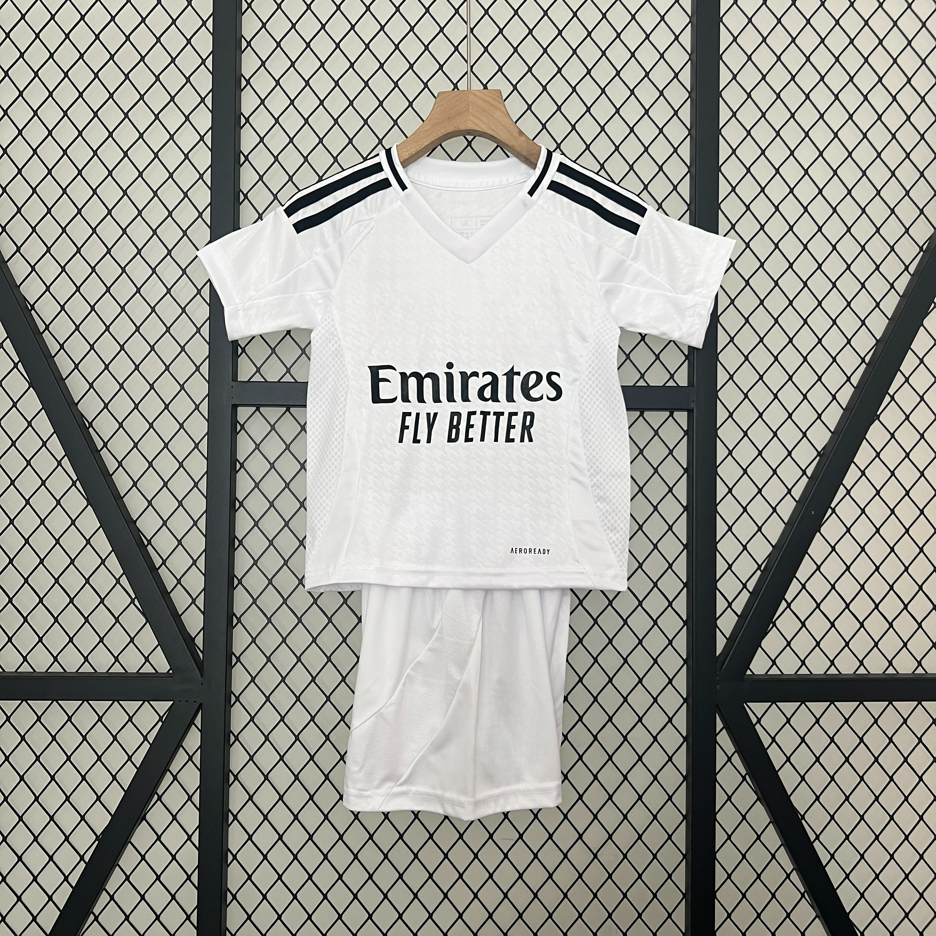 R.m. 24-25 Home Children’s Kit Parche Especial