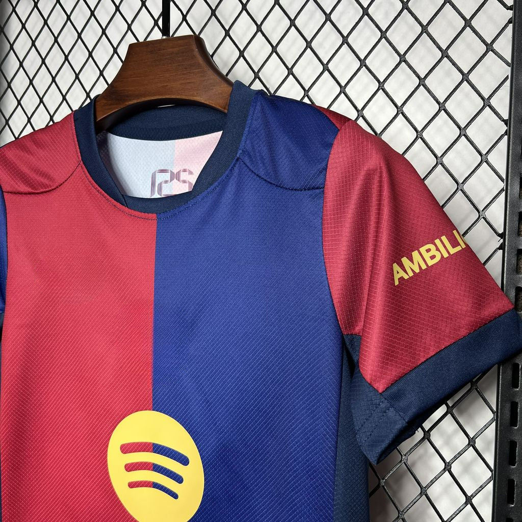 Barcelona 24-25 Home Version Stadium Children’s Kit Parche Especial