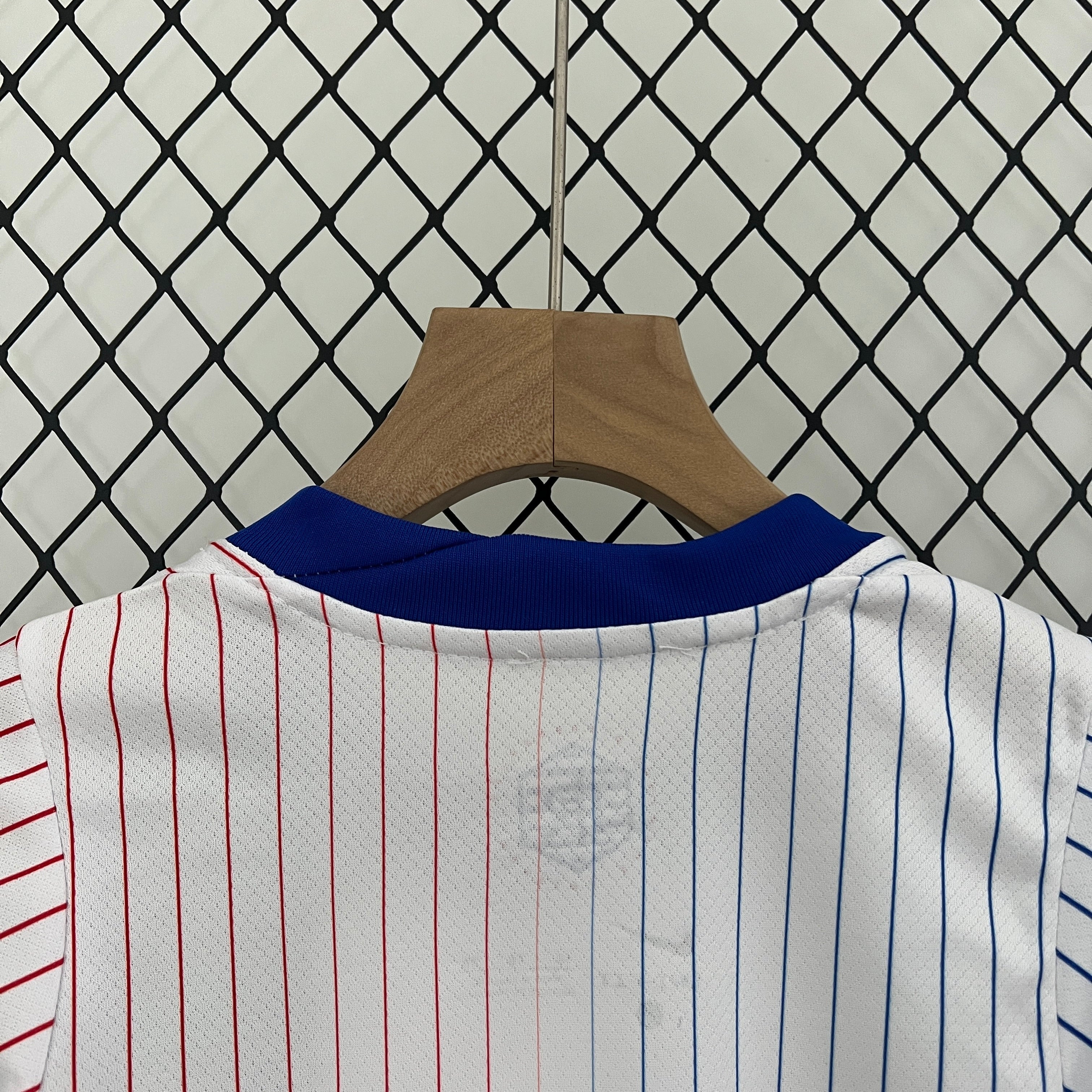 France 24 - 25 Away Eufa Euro 2024 Children’s Kit Personalizado