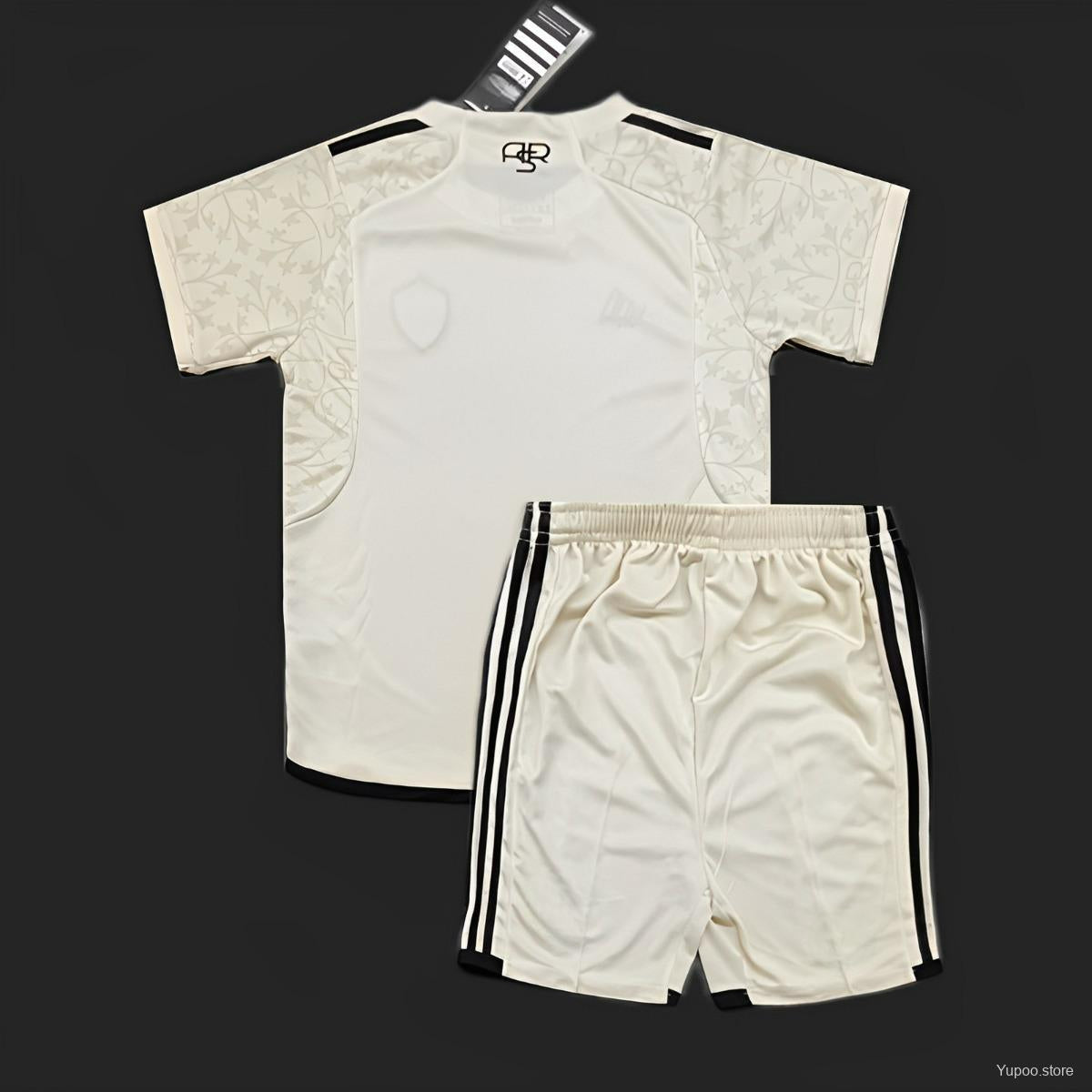 Roma 23-24 Away Children’s Kit Personalizado