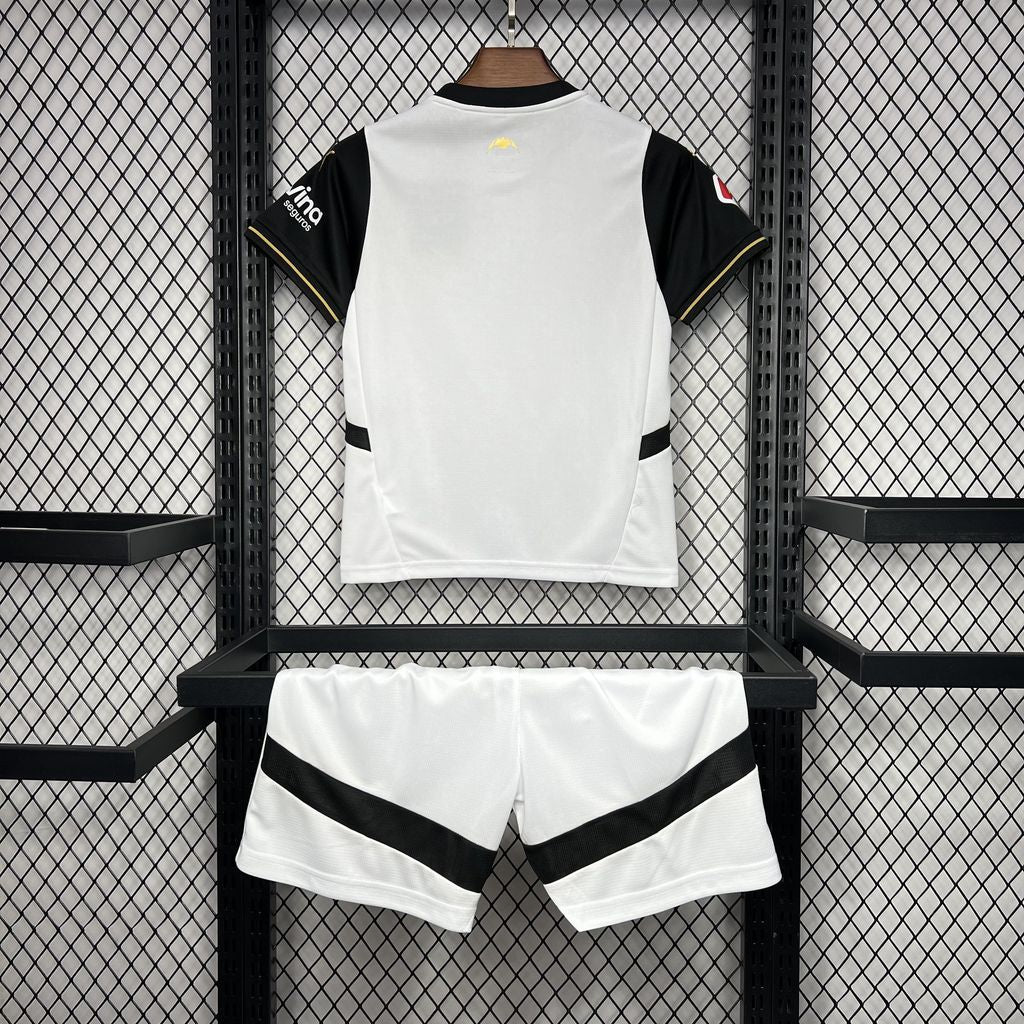 Valencia 24-25 Home Children’s Kit Personalizado