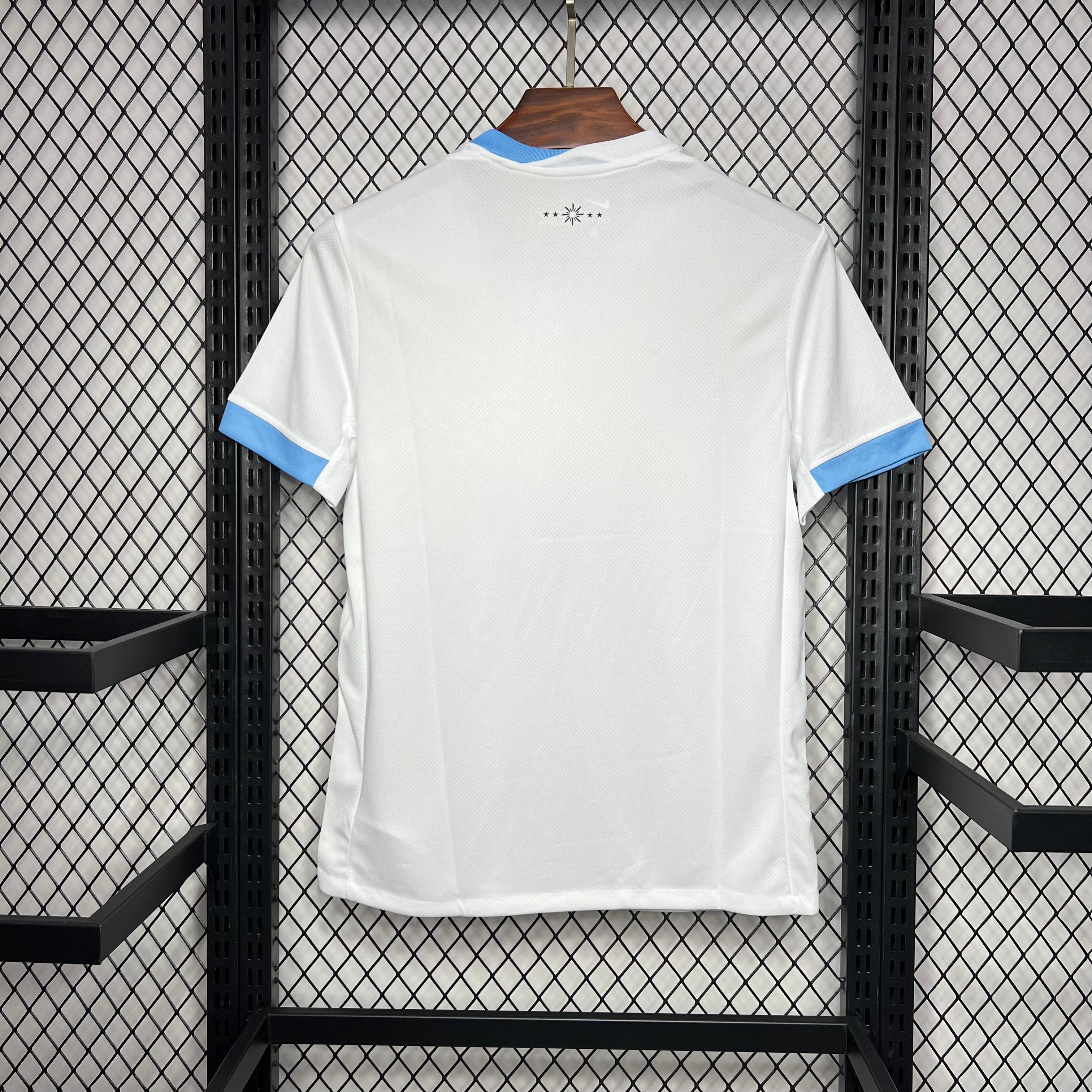 Uruguay 24-25 Away Shirt Camiseta De Futbol