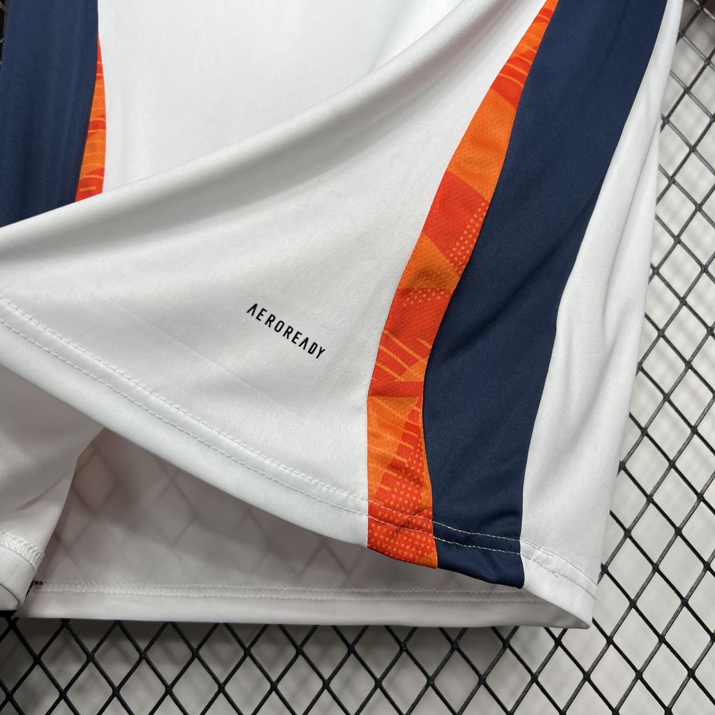 Camisola RM 24-25, Pré-Jogo