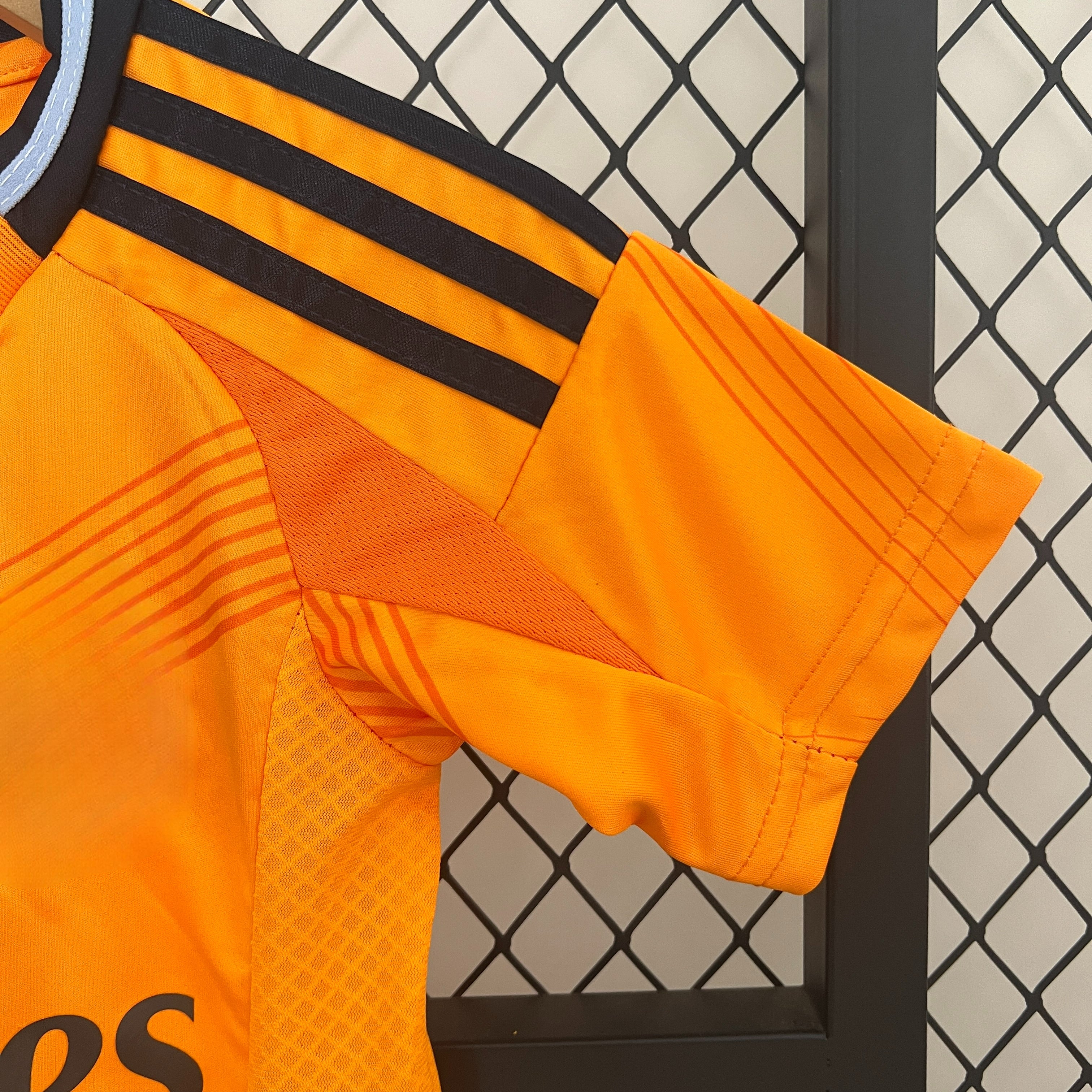 R.m. 24-25 Away Children’s Kit Parche Especial