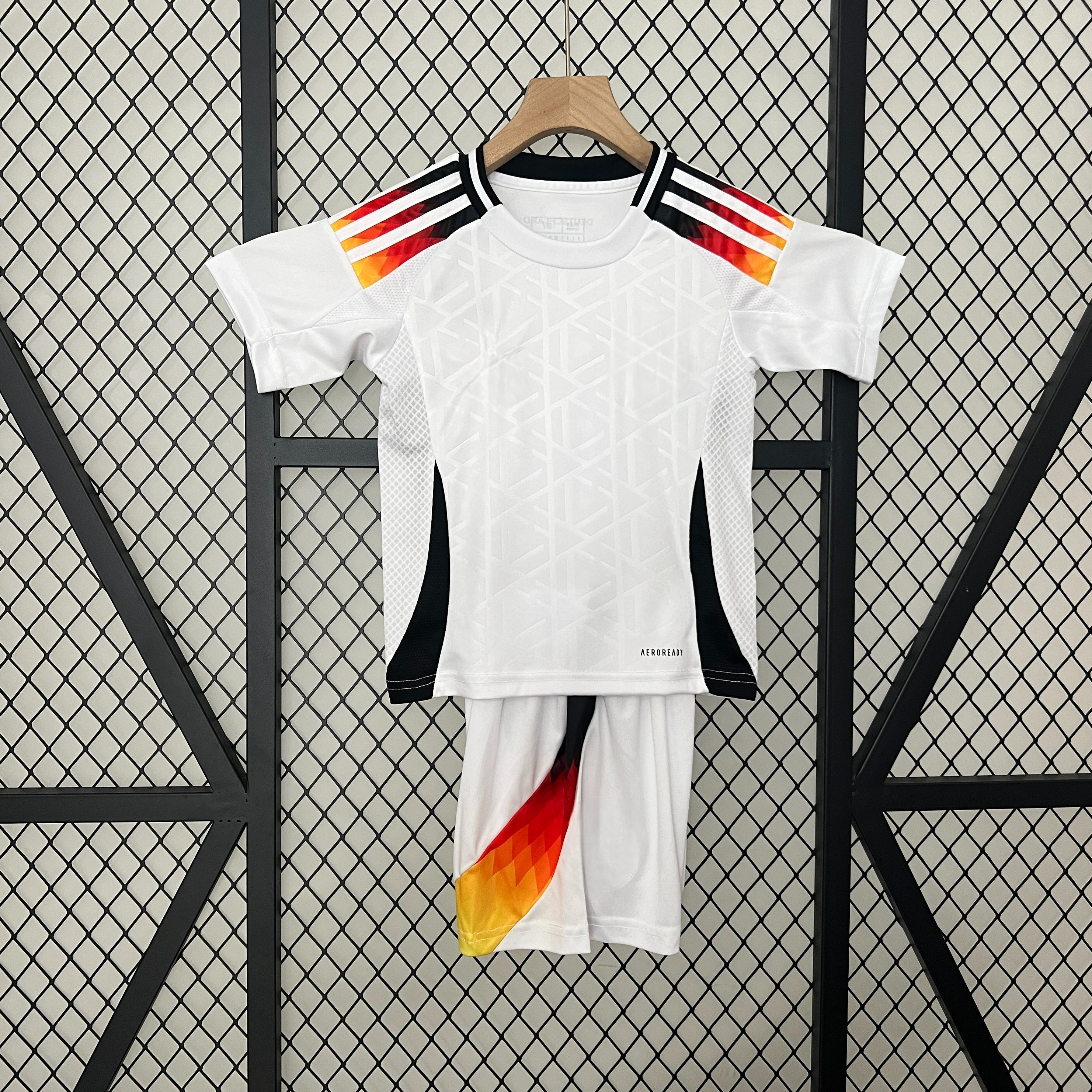 Germany 24-25 Home Eurocup 2024 Children’s Kit Personalizado