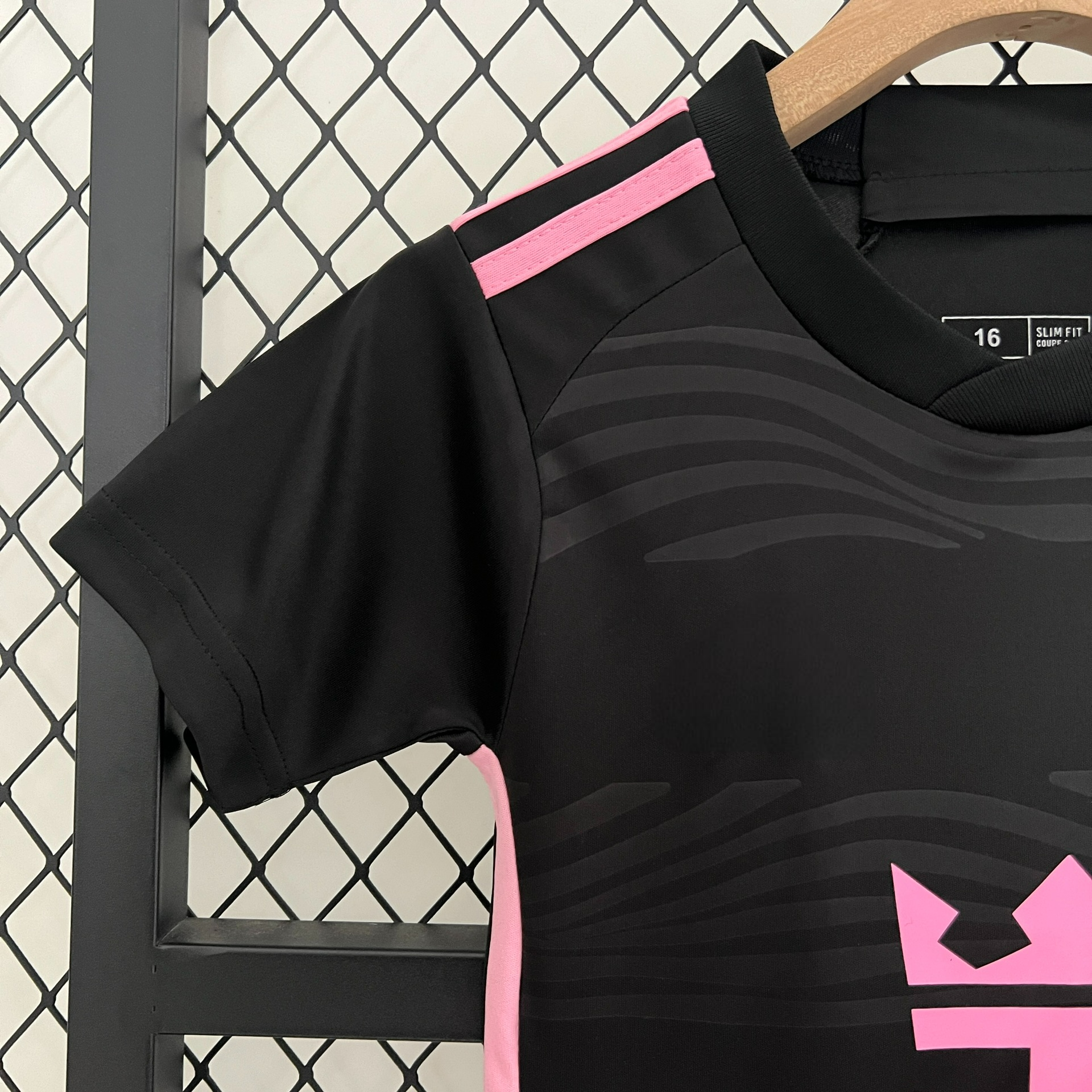 Inter Miami 24 - 25 Away Children’s Kit Parche Especial