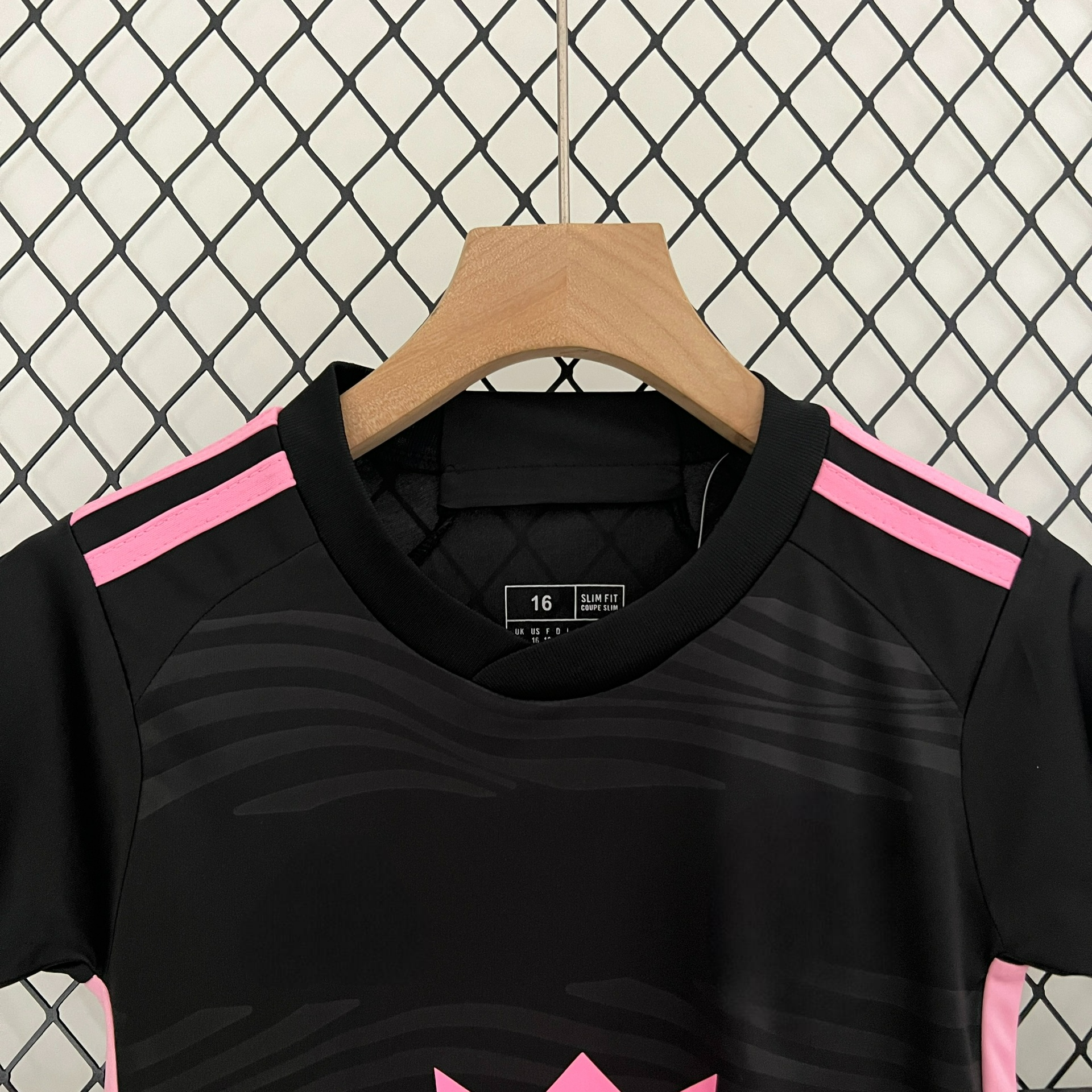 Inter Miami 24 - 25 Away Children’s Kit Parche Especial