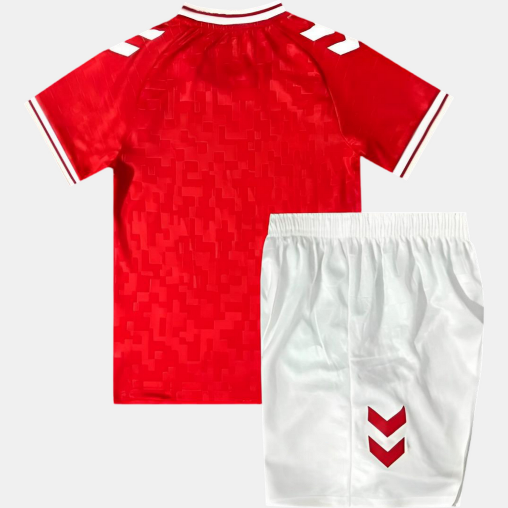 Equipamento Infantil Dinamarca 24-25, Principal