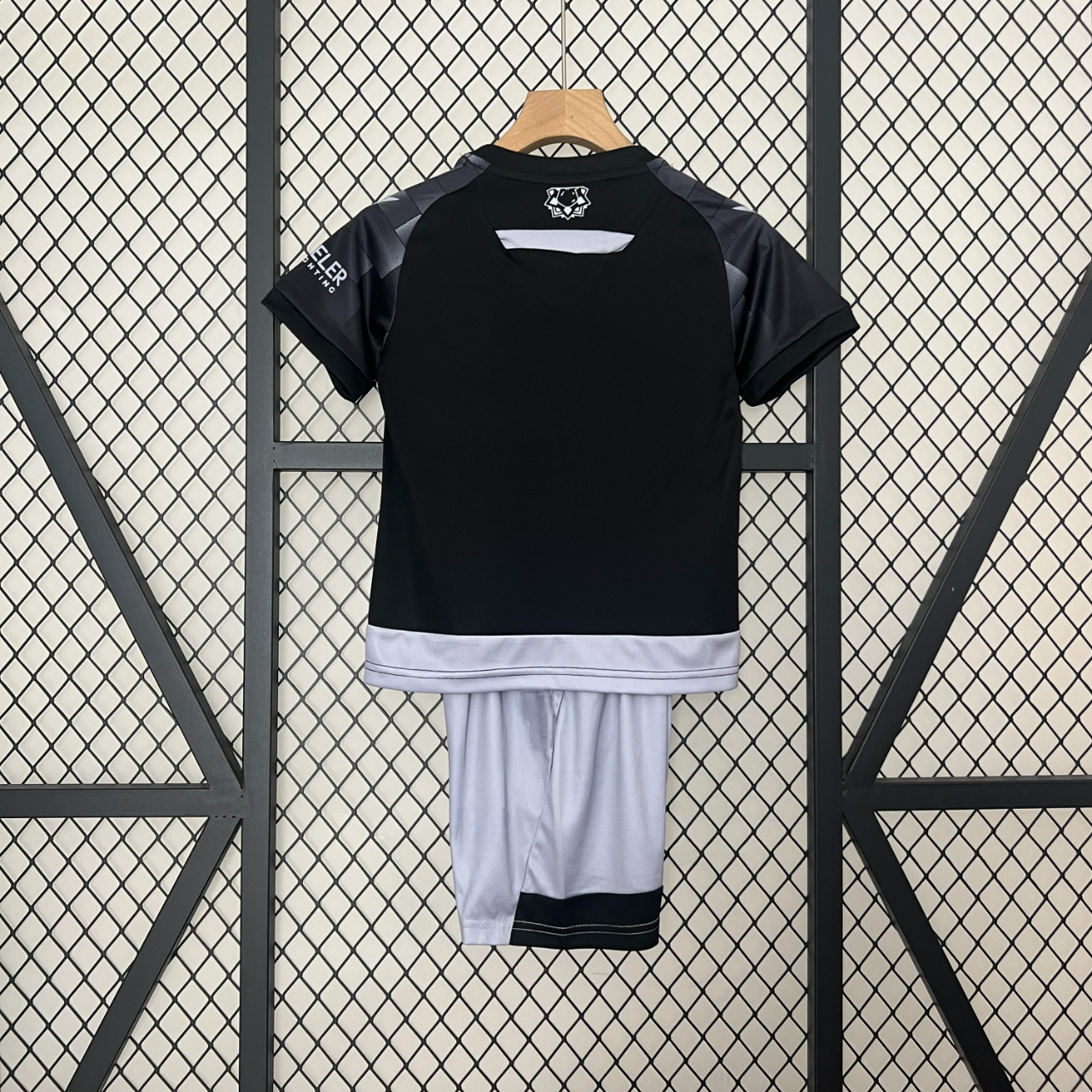 Osasuna 24-25 Third Kit Children’s Personalizado