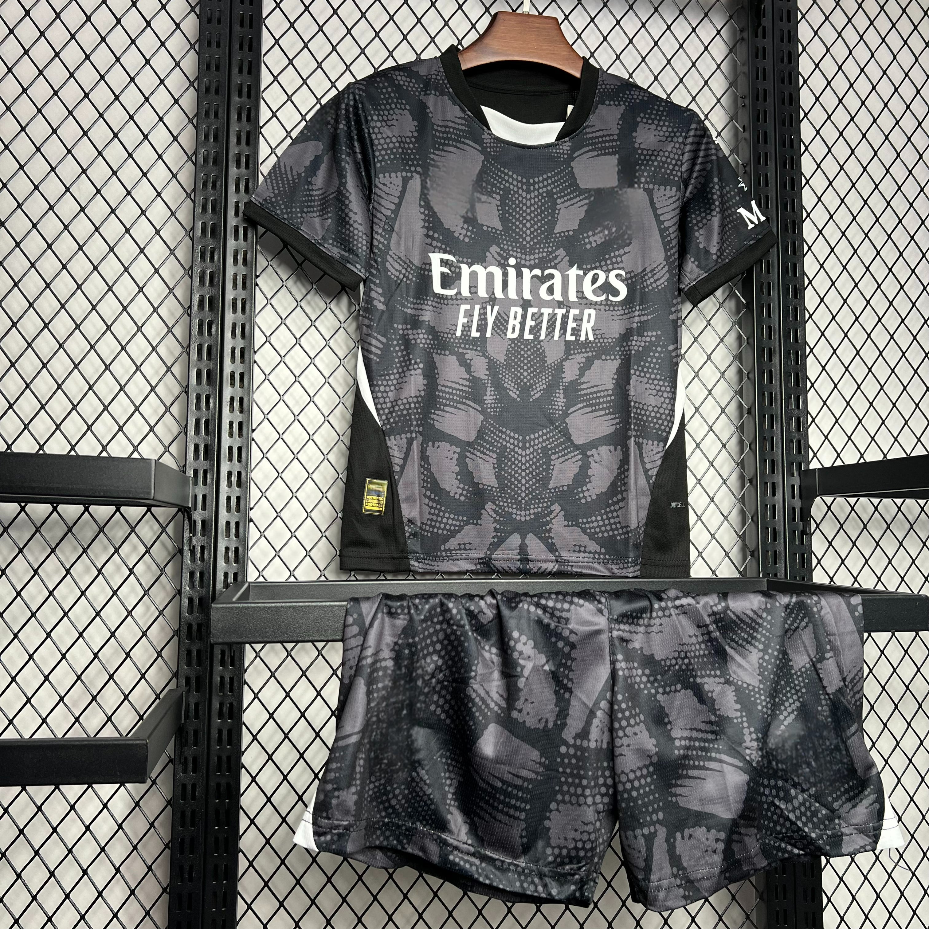 Ac Milan 24-25 Goalkeeper Black Children’s Kit Parche Especial