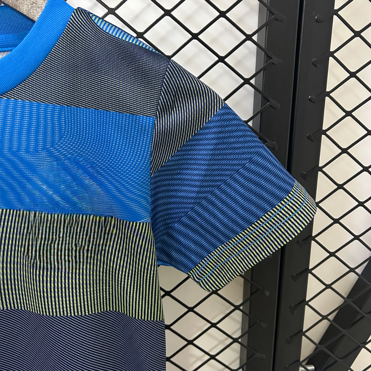 Equipamento Infantil RM 25-26, Treino
