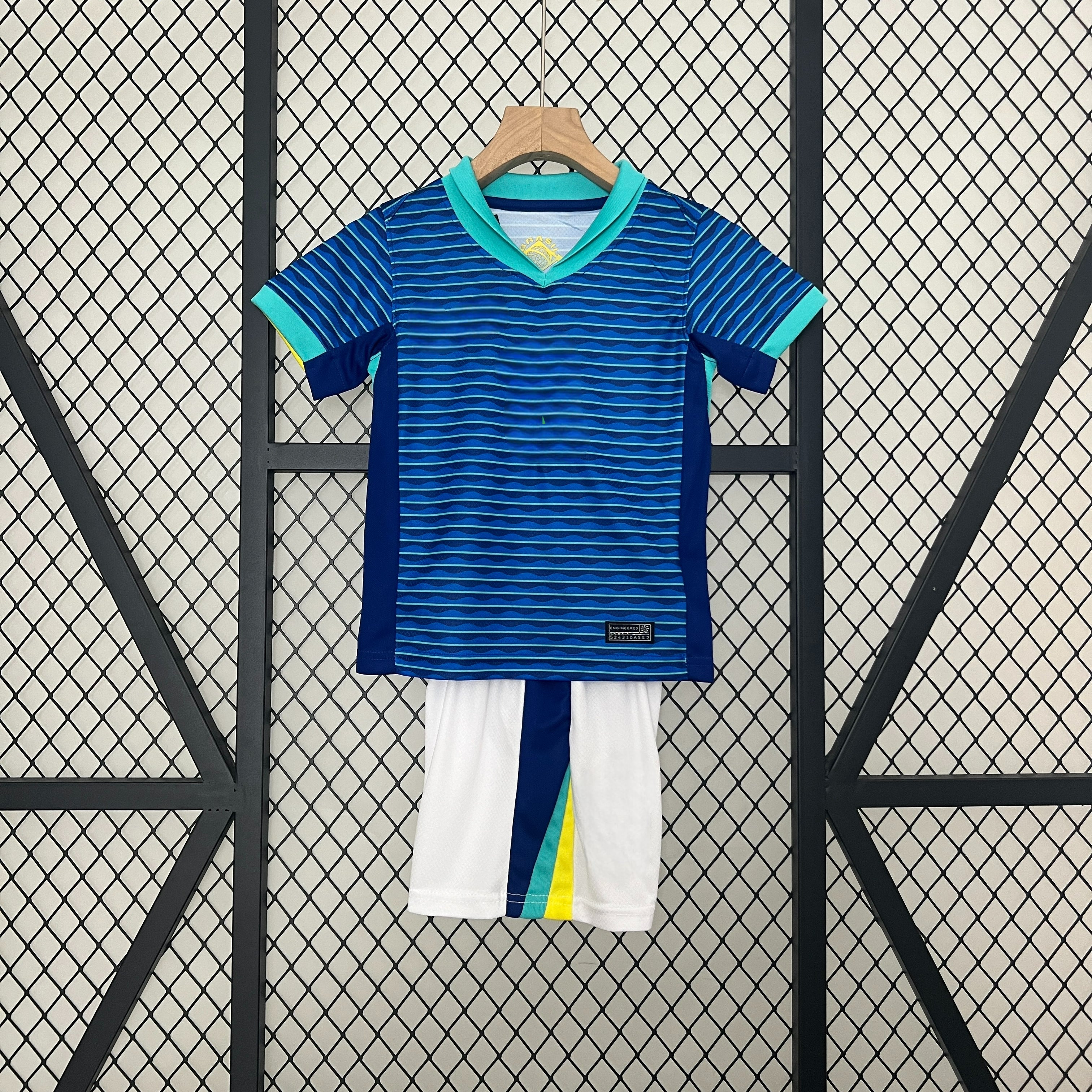 Brazil 24-25 Away Children’s Kit Personalizado
