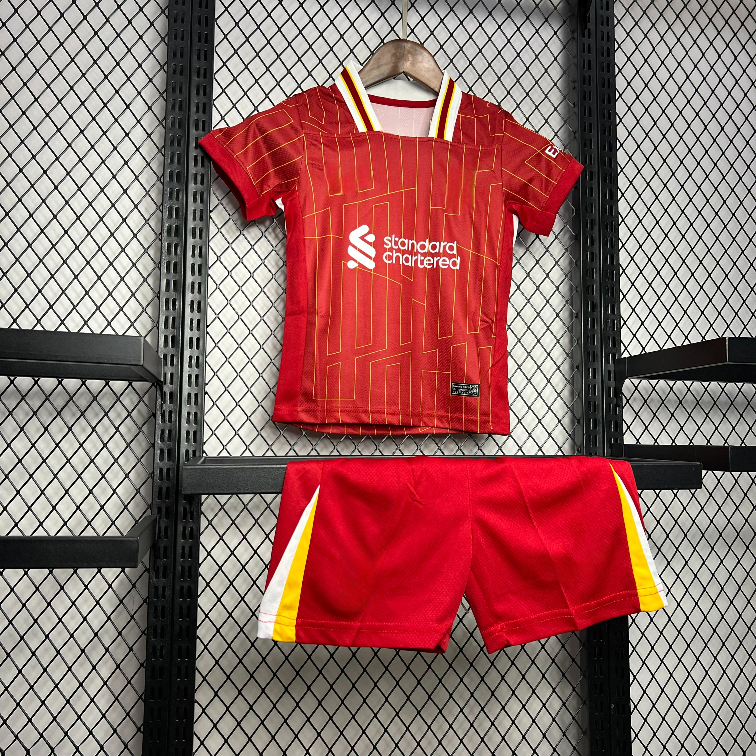 Liverpool 24-25 Home Children’s Kit Parche Especial