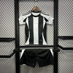 Juventus 24-25 Home Children’s Kit Personalizado