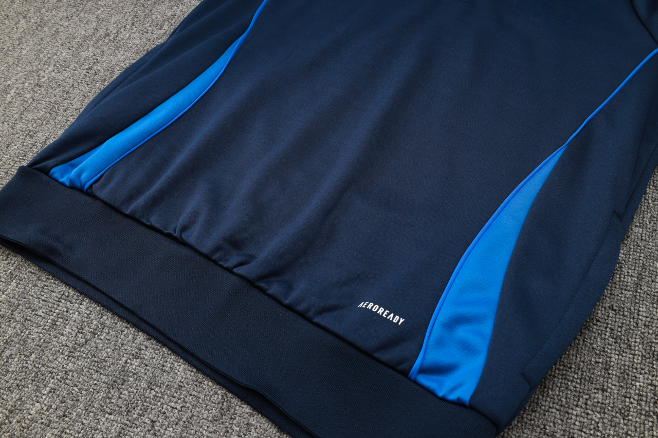 Italy 24-25 Half-Zip With Hood Model 2 Tracksuit Ropa Deportiva