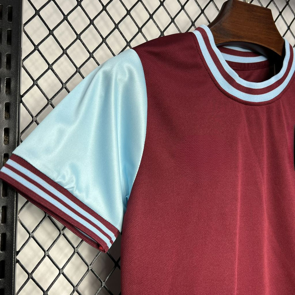 West Ham 24-25 Home Children’s Kit Personalizado