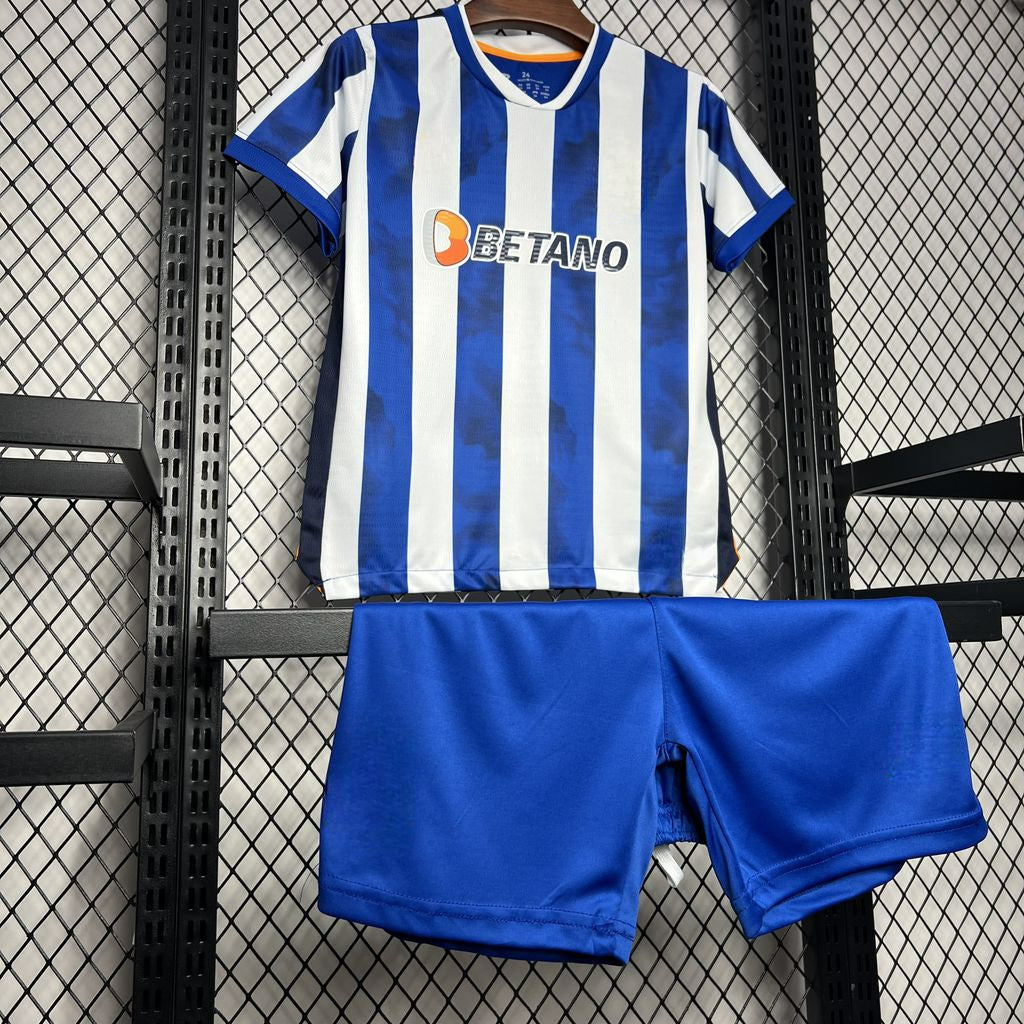 Porto 24-25 Home Children’s Kit Personalizado