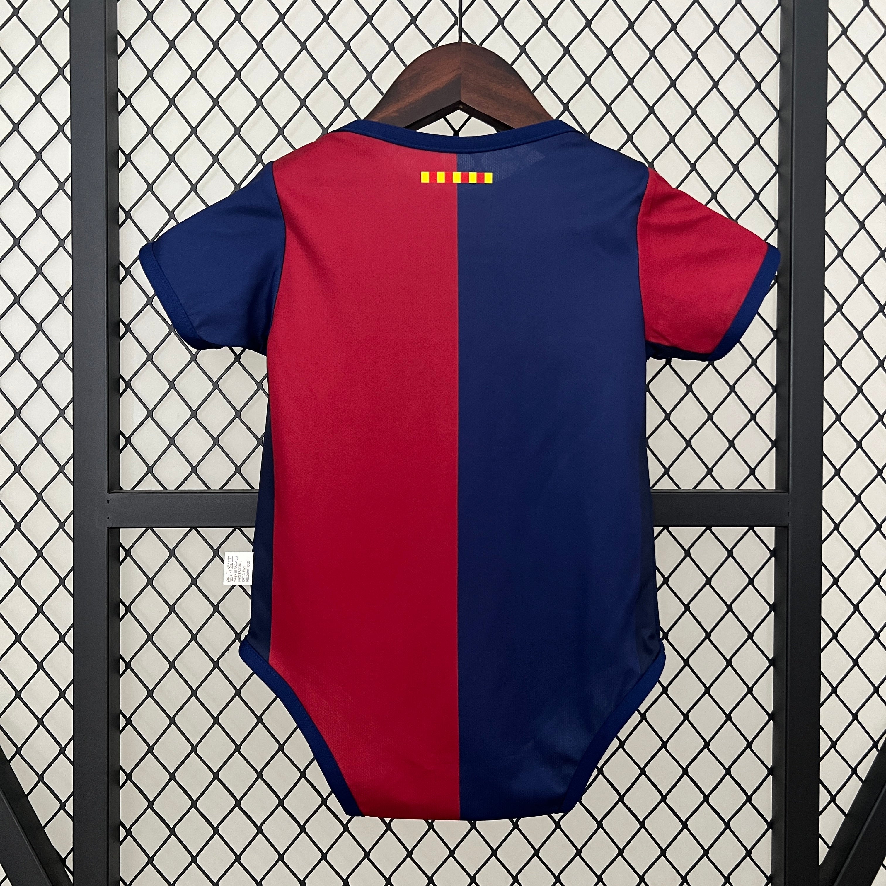 Barcelona 24-25 Home Babygrow Bodys Para Bebés