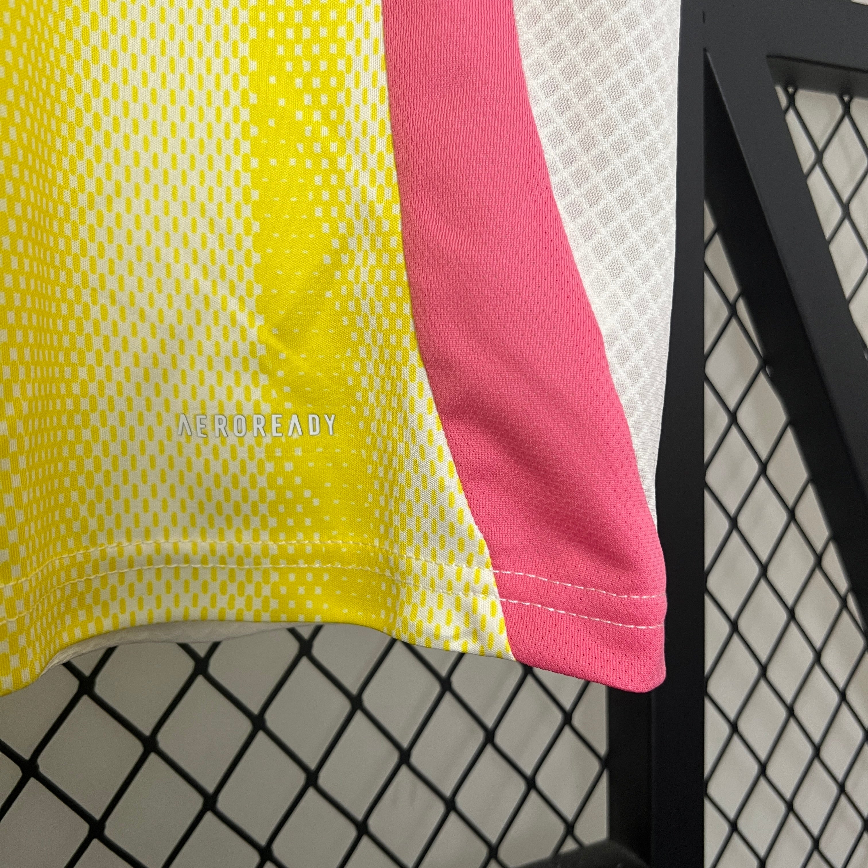 Juventus 24-25 Away Shirt Camiseta De Futbol