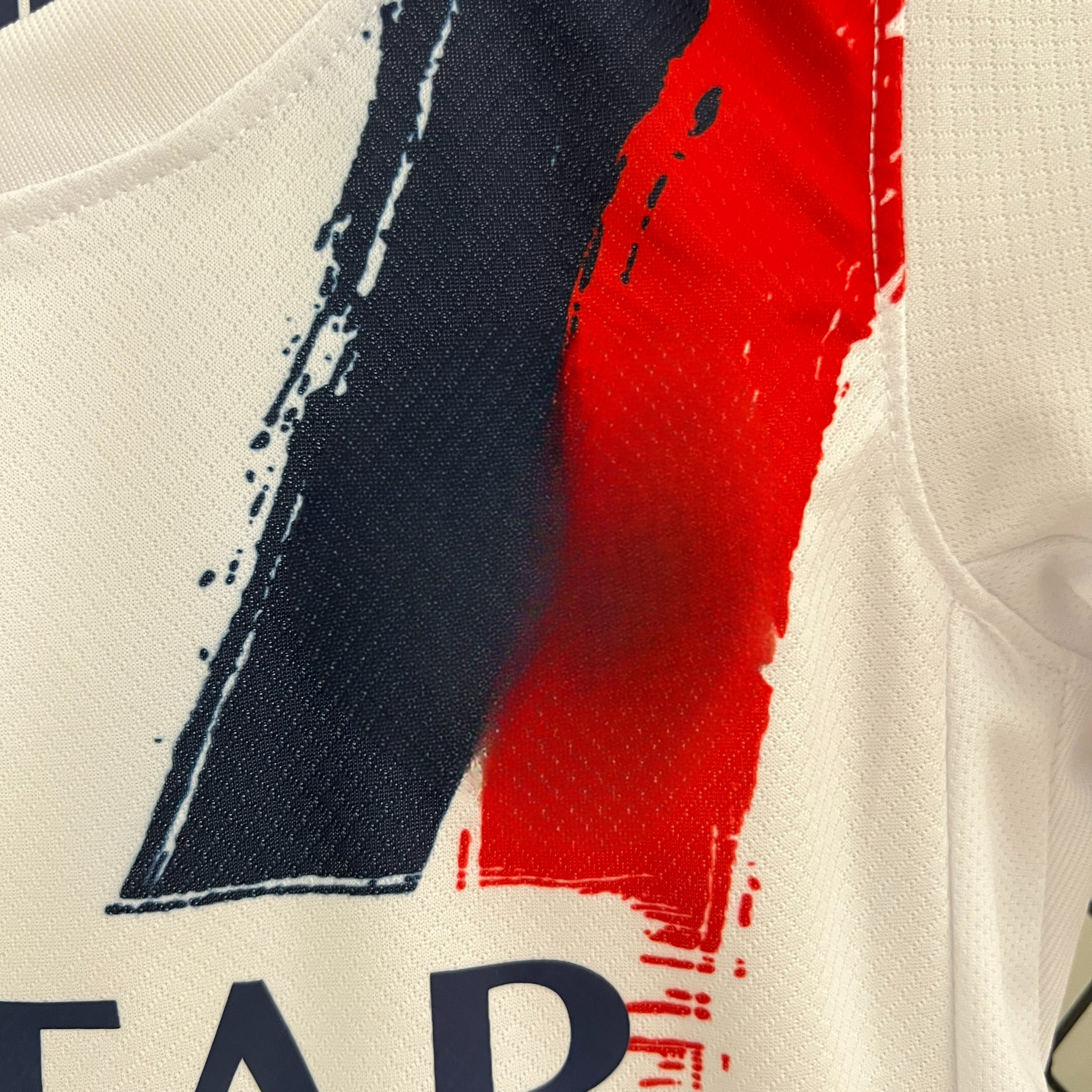 Psg 24-25 Away Children’s Kit Personalizado