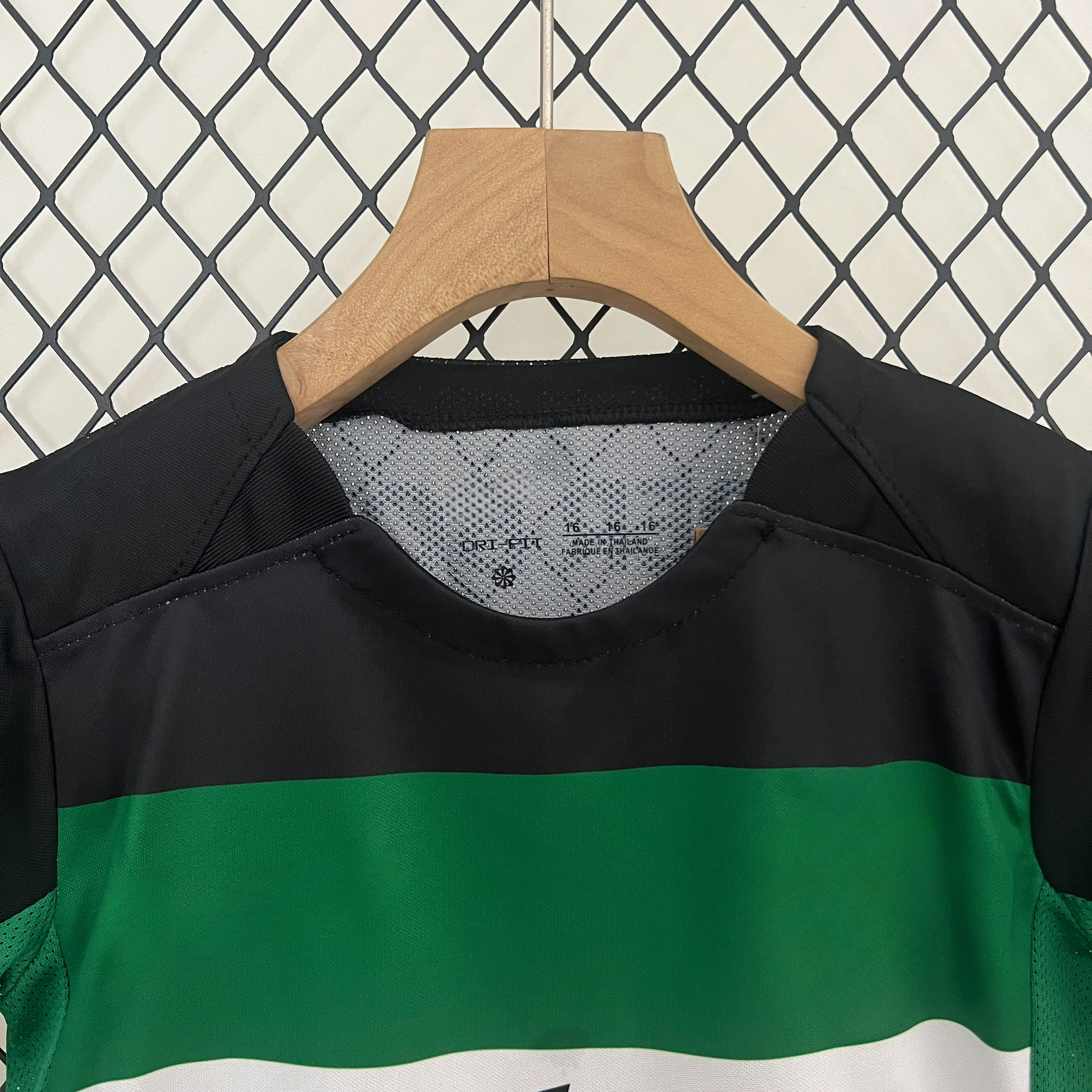 Sporting Portugal 24-25 Home Children’s Kit Personalizado