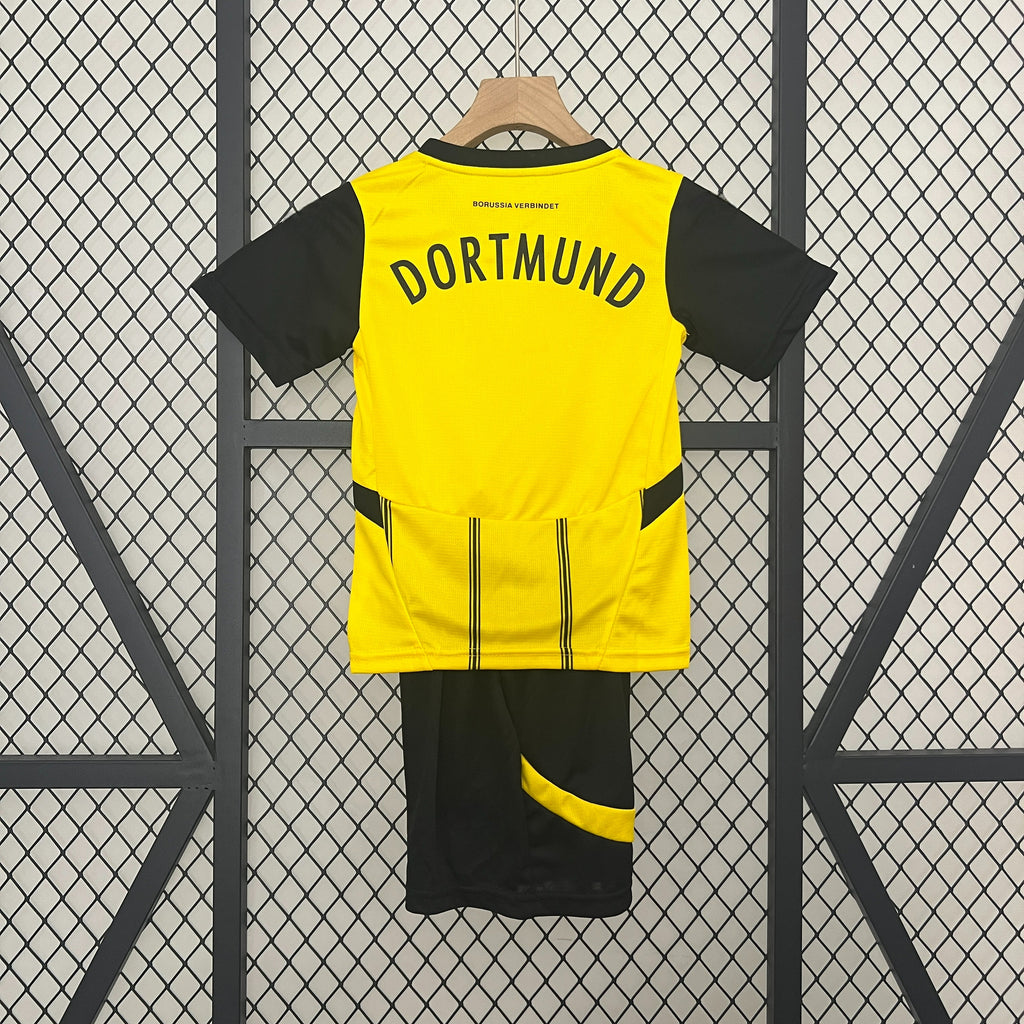 Borussia Dortmund 24-25 Home Children’s Kit Personalizado