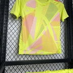 Celtic 24-25 Goalkeeper Yellow Children’s Kit Parche Especial