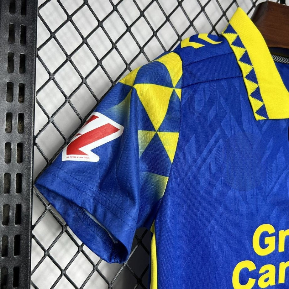 Las Palmas 24-25 Away Children’s Kit Personalizado