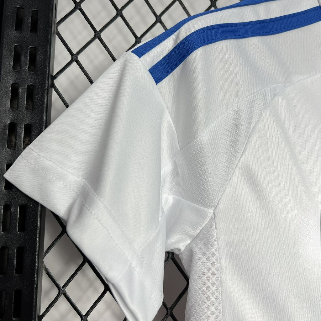 Lyon 24-25 Home Children’s Kit Personalizado