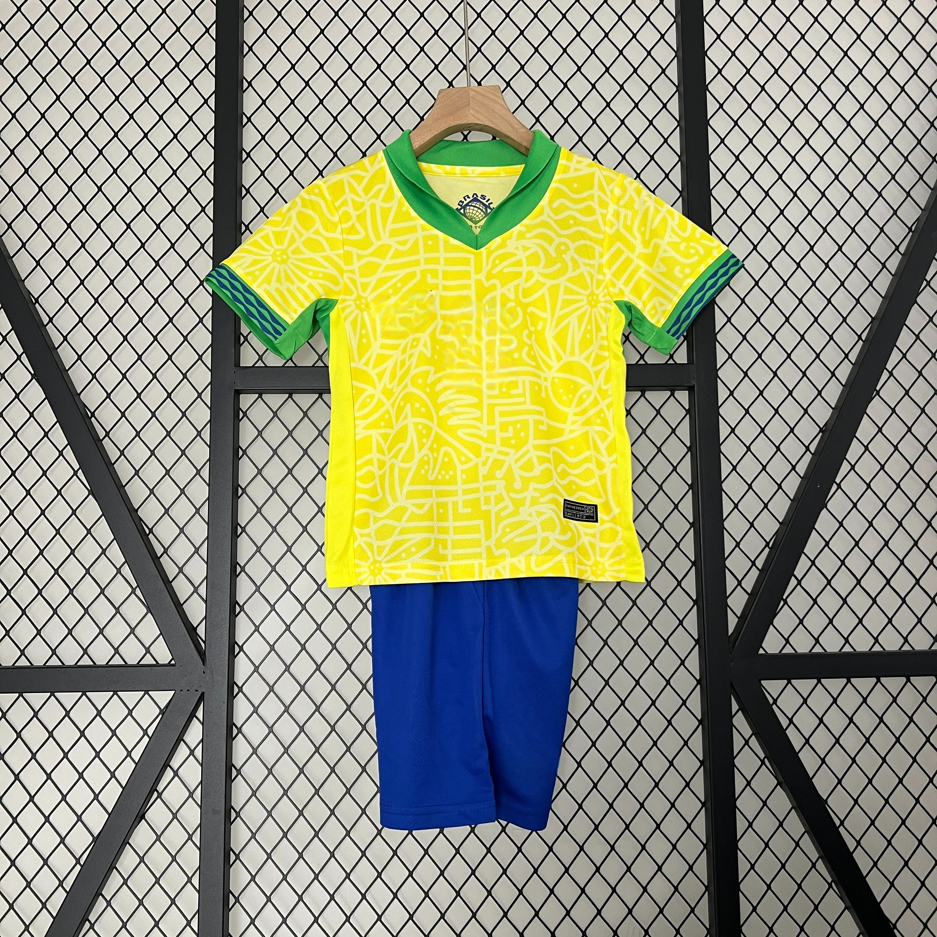 Brazil 24-25 Home Children’s Kit Personalizado