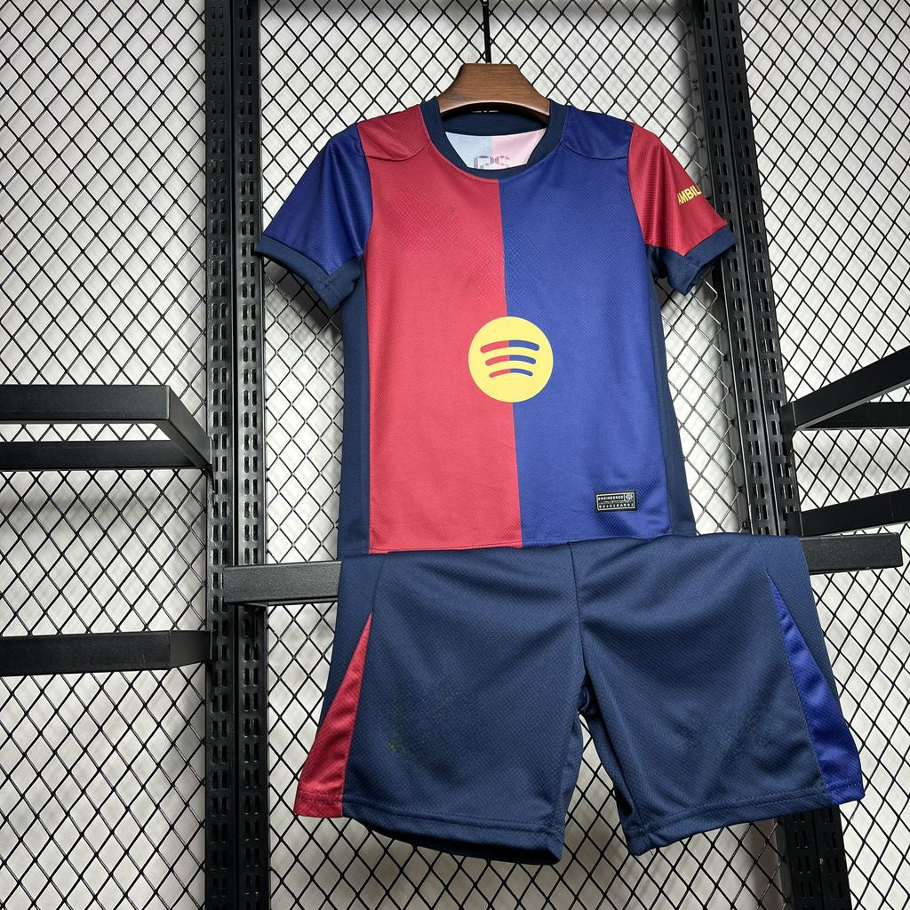 Barcelona 24-25 Home Version Stadium Children’s Kit Parche Especial
