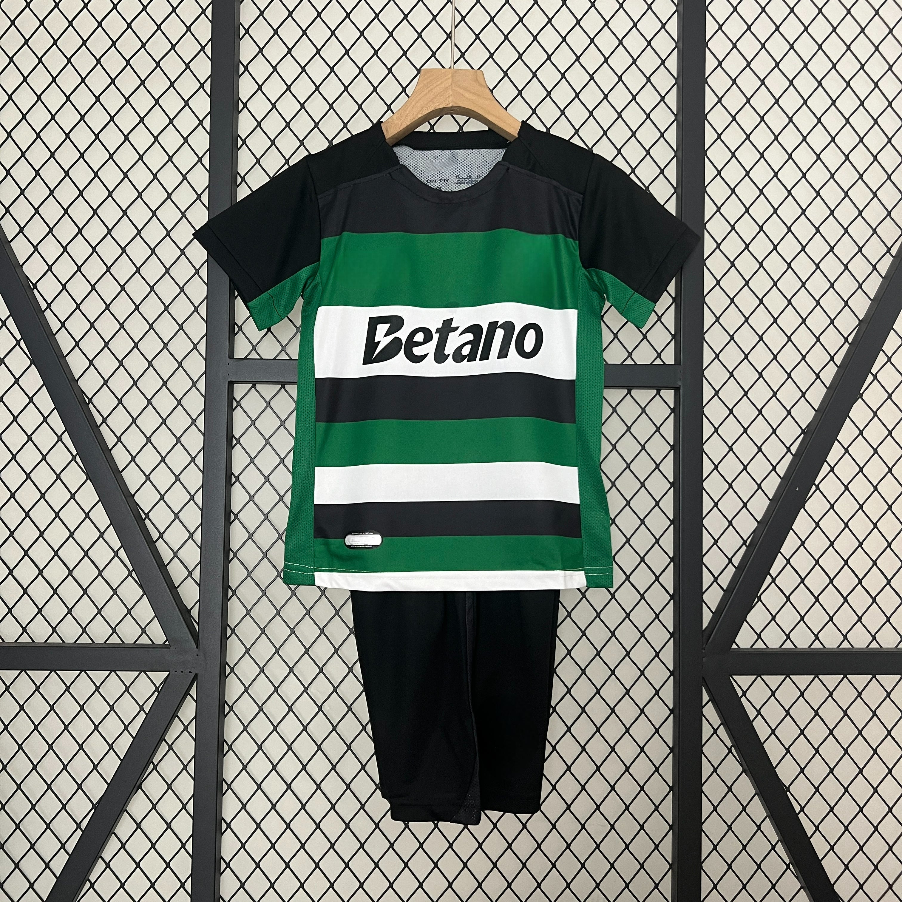 Sporting Portugal 24-25 Home Children’s Kit Personalizado
