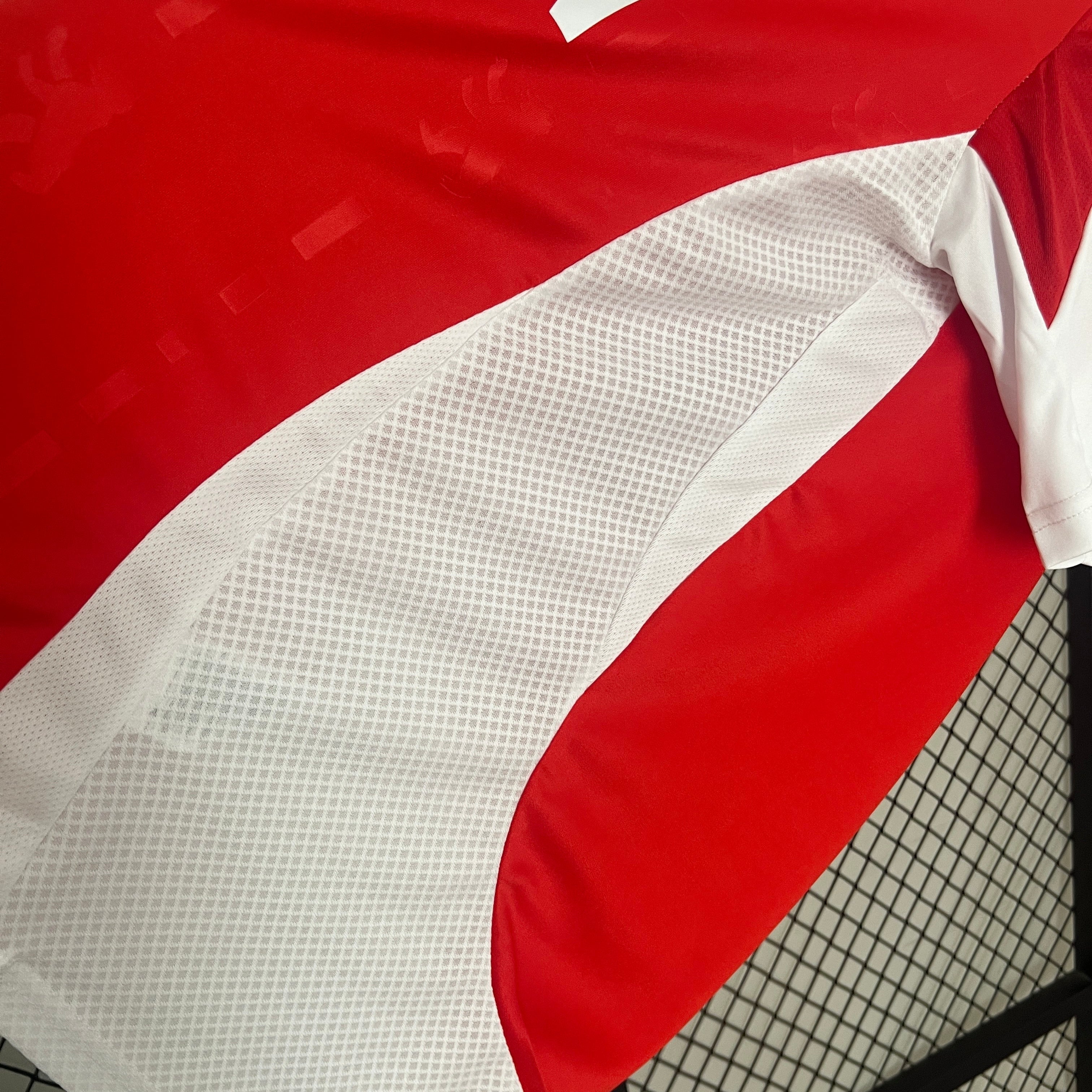 Union Berlim 24-25 Home Shirt Camiseta De Futbol