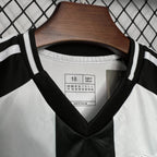 Newcastle 24-25 Home Children’s Kit Personalizado