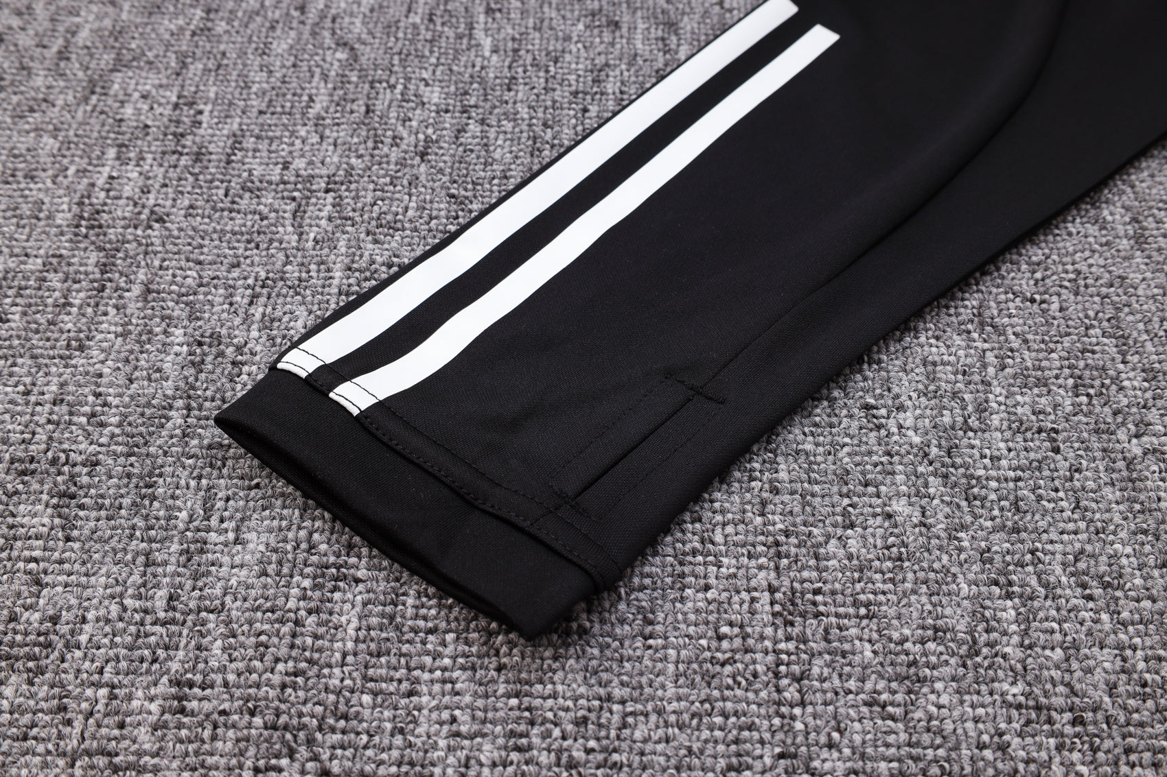 Juventus 23 - 24 Half - Zip Model 3 Tracksuit Ropa Deportiva