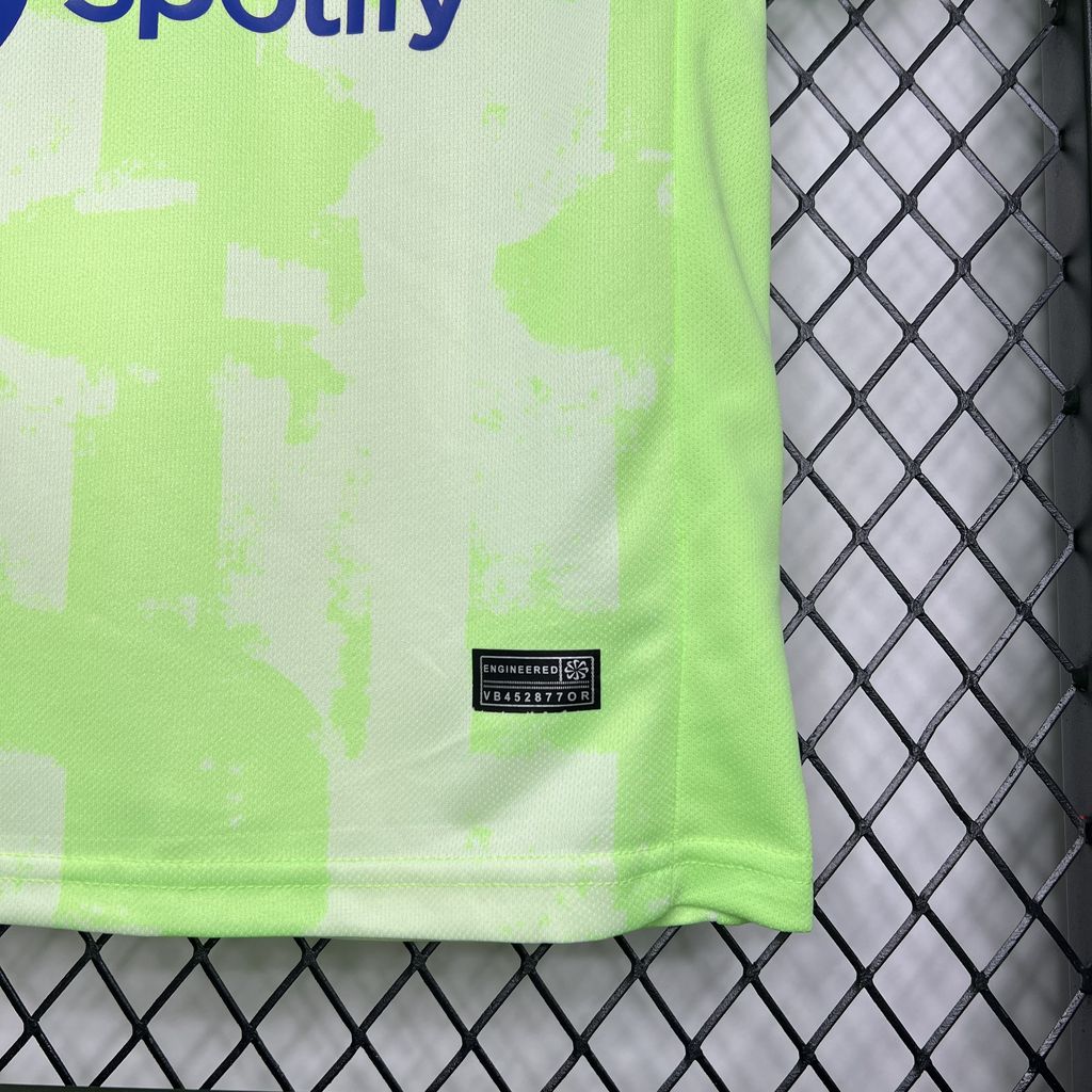 Barcelona 24-25 Third Kit Children’s Parche Especial