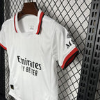 Ac Milan 24-25 Away Children’s Kit Parche Especial