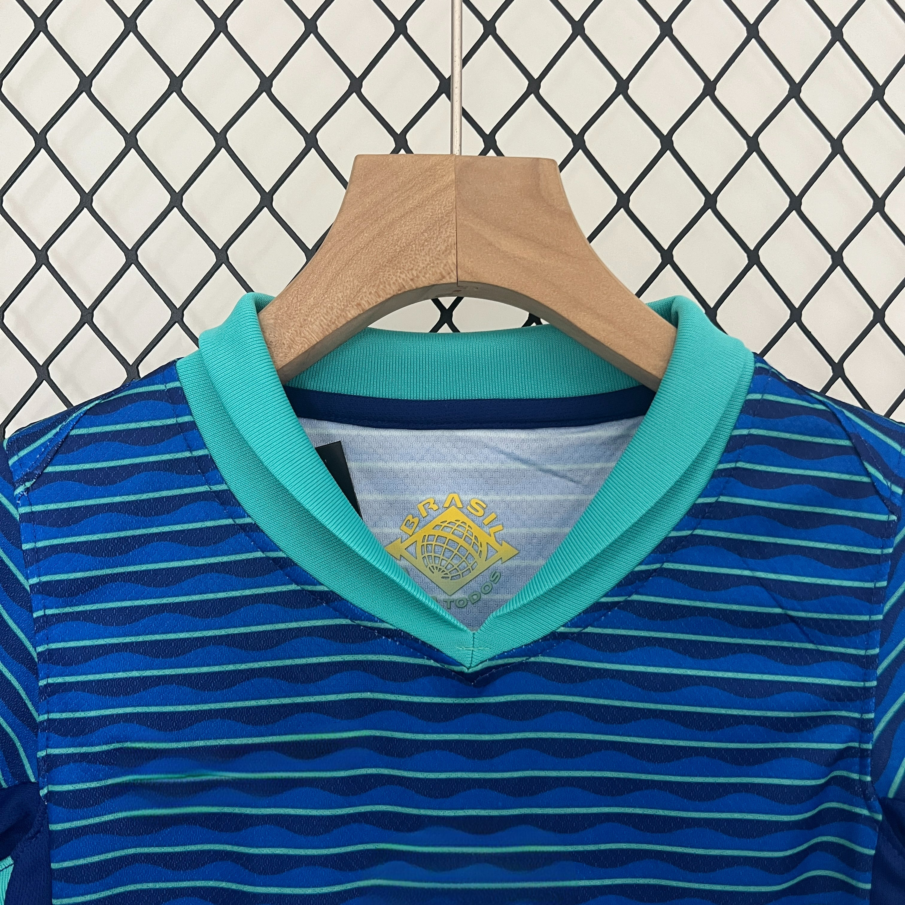 Brazil 24-25 Away Children’s Kit Personalizado