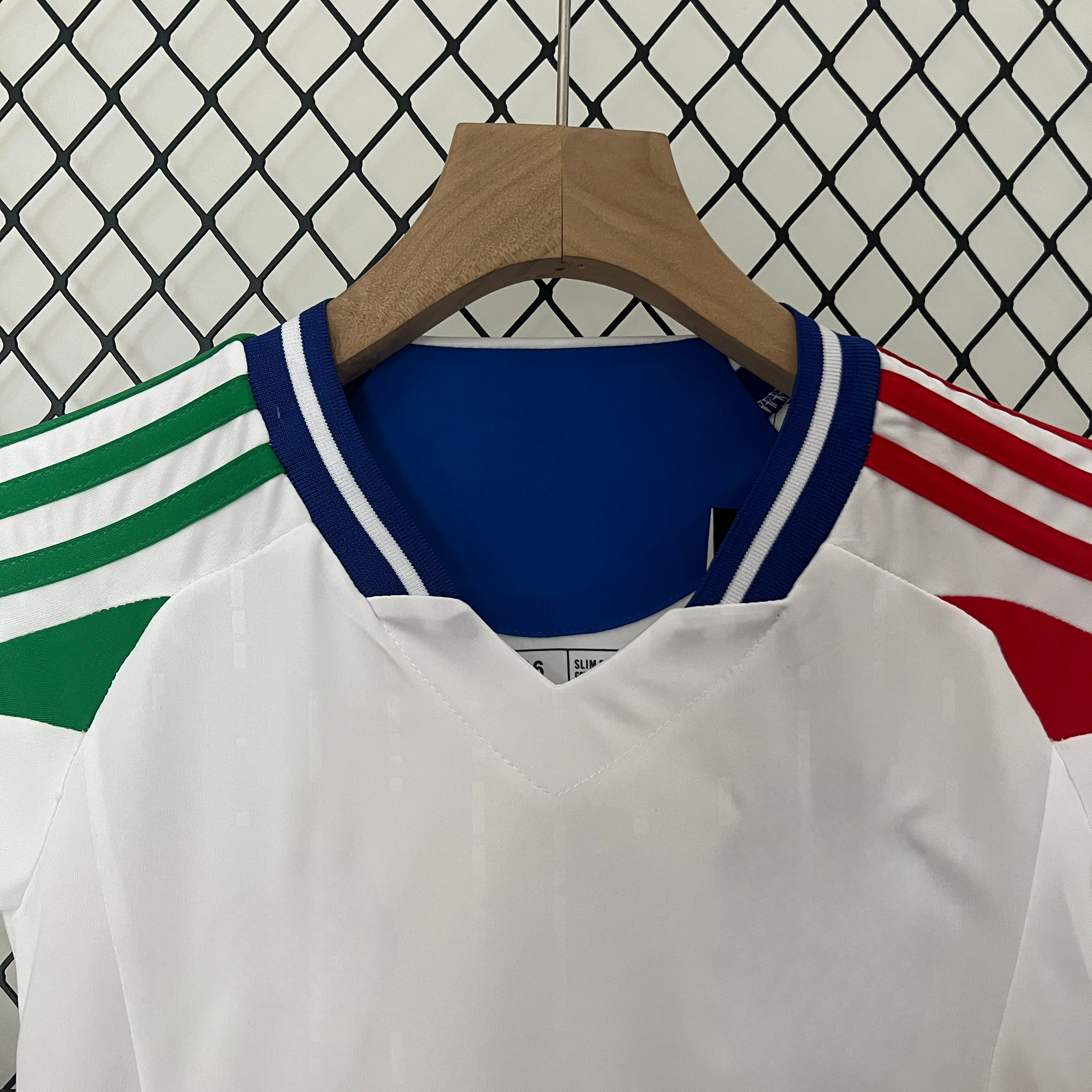 Italy 24-25 Away Eurocup 2024 Children’s Kit Personalizado