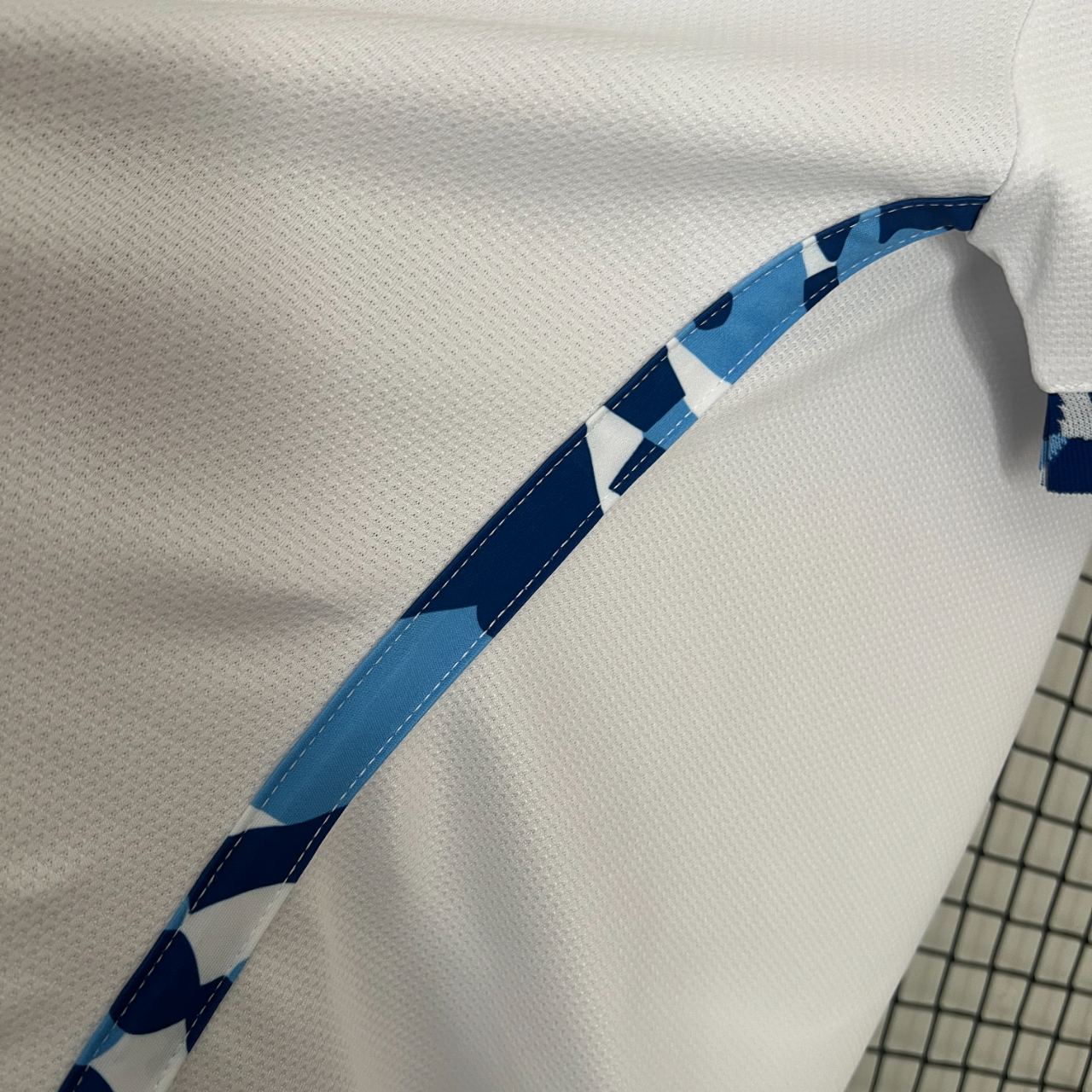 Camisola Cruzeiro 24-25, Alternativa, Feminina