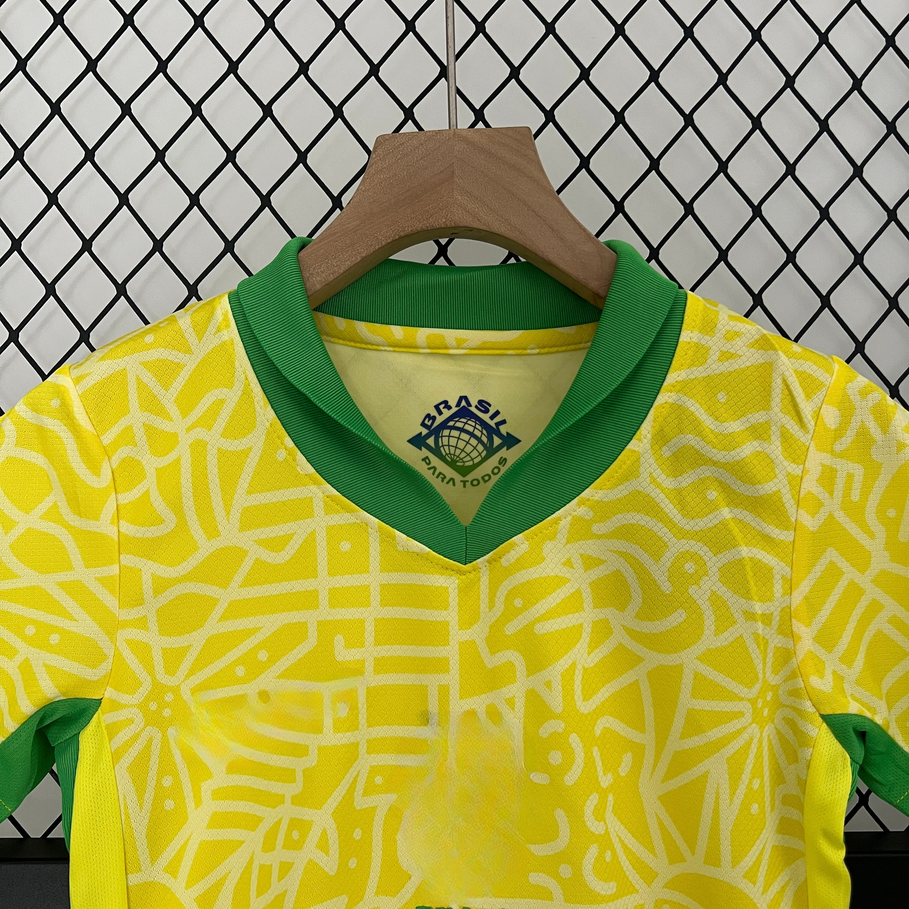 Brazil 24-25 Home Children’s Kit Personalizado