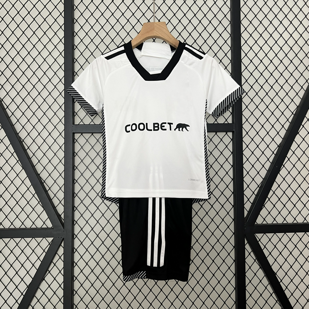 Colo-Colo 24-25 Home Children’s Kit Personalizado