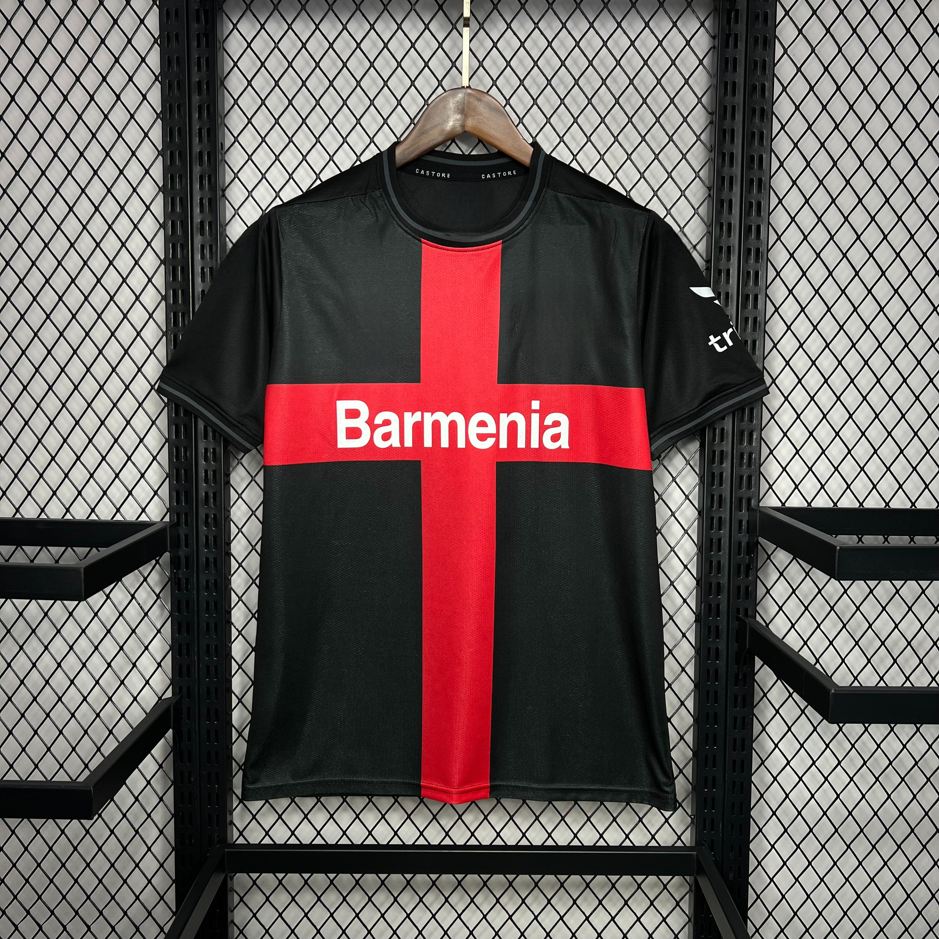 Camisola Bayer Leverkusen 23-24, Principal