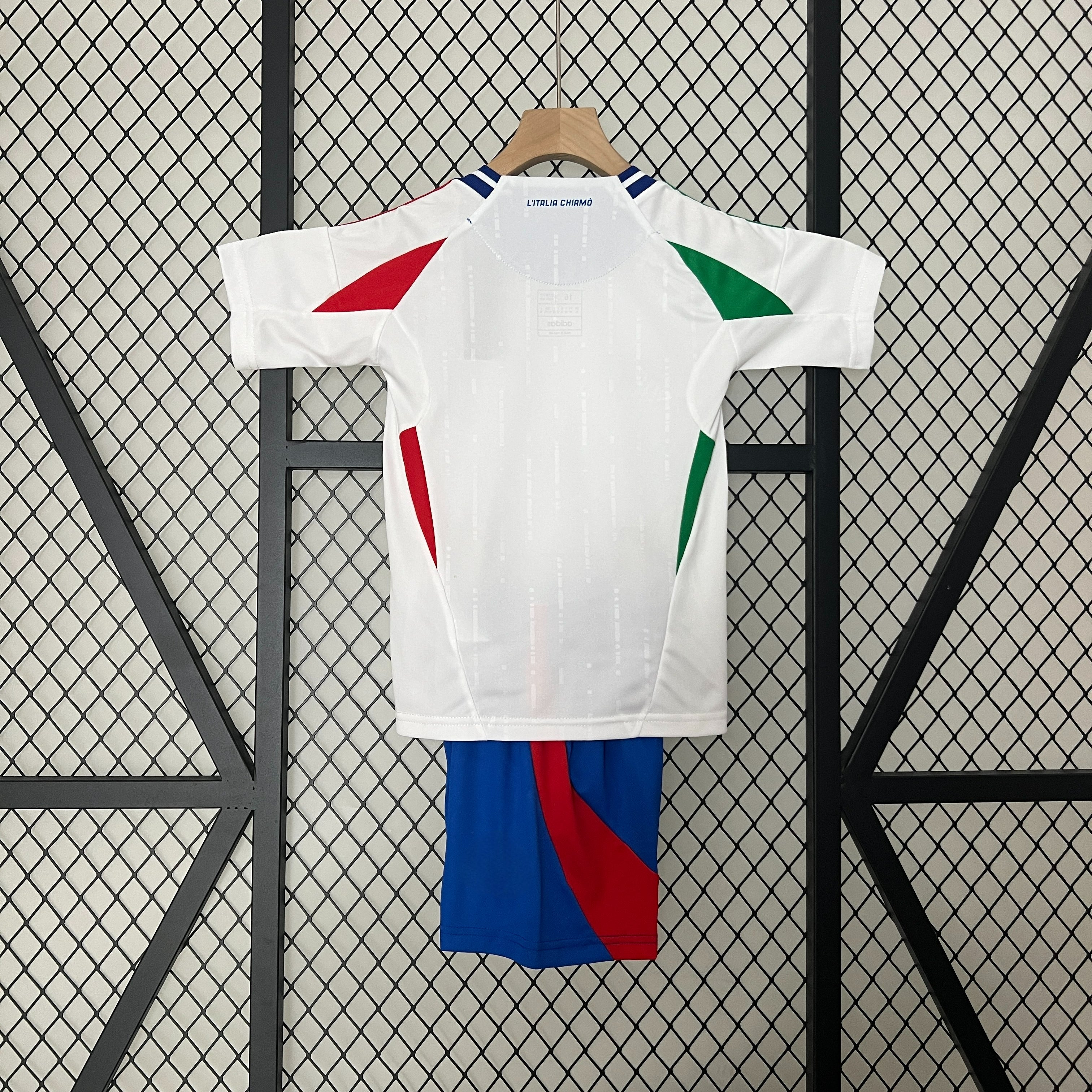Italy 24-25 Away Eurocup 2024 Children’s Kit Personalizado