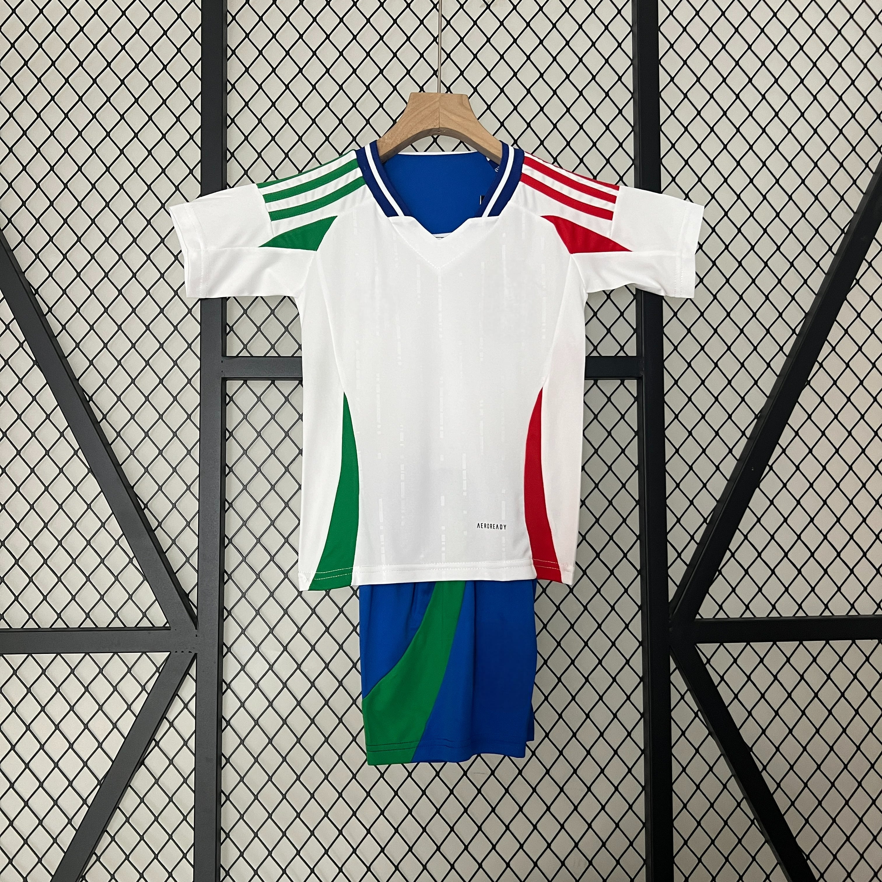 Italy 24-25 Away Eurocup 2024 Children’s Kit Personalizado