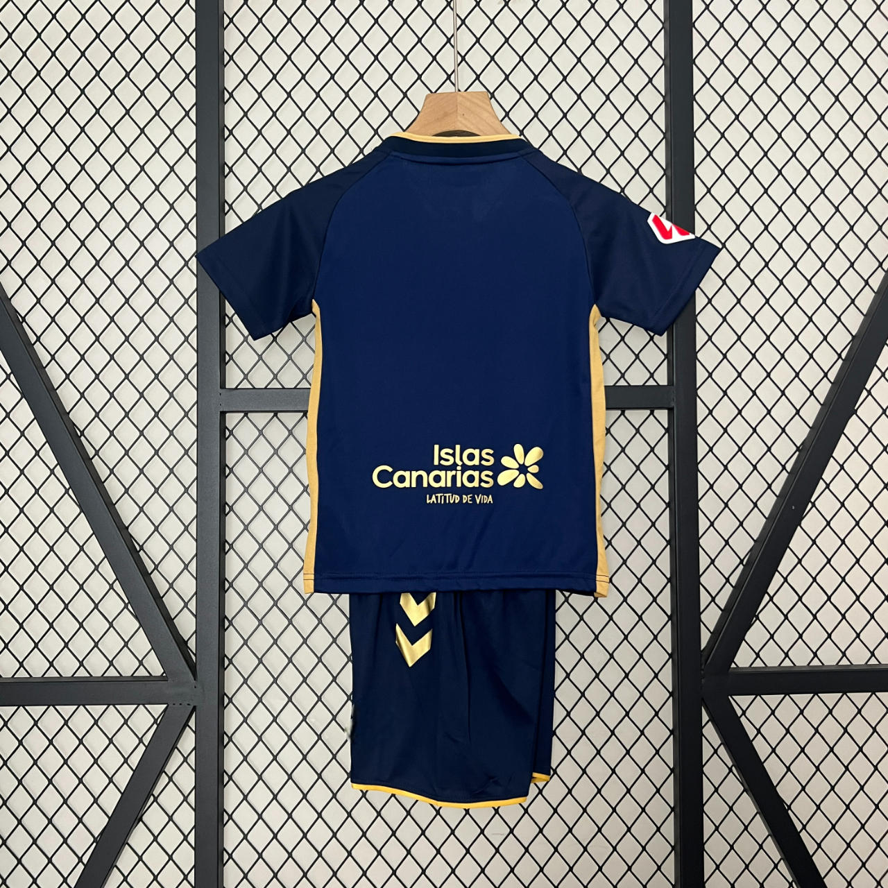 Tenerife 24-25 Away Children’s Kit Personalizado