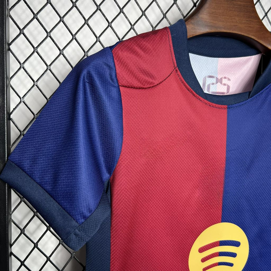 Barcelona 24-25 Home Version Stadium Children’s Kit Parche Especial
