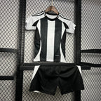Juventus 24-25 Home Children’s Kit Personalizado