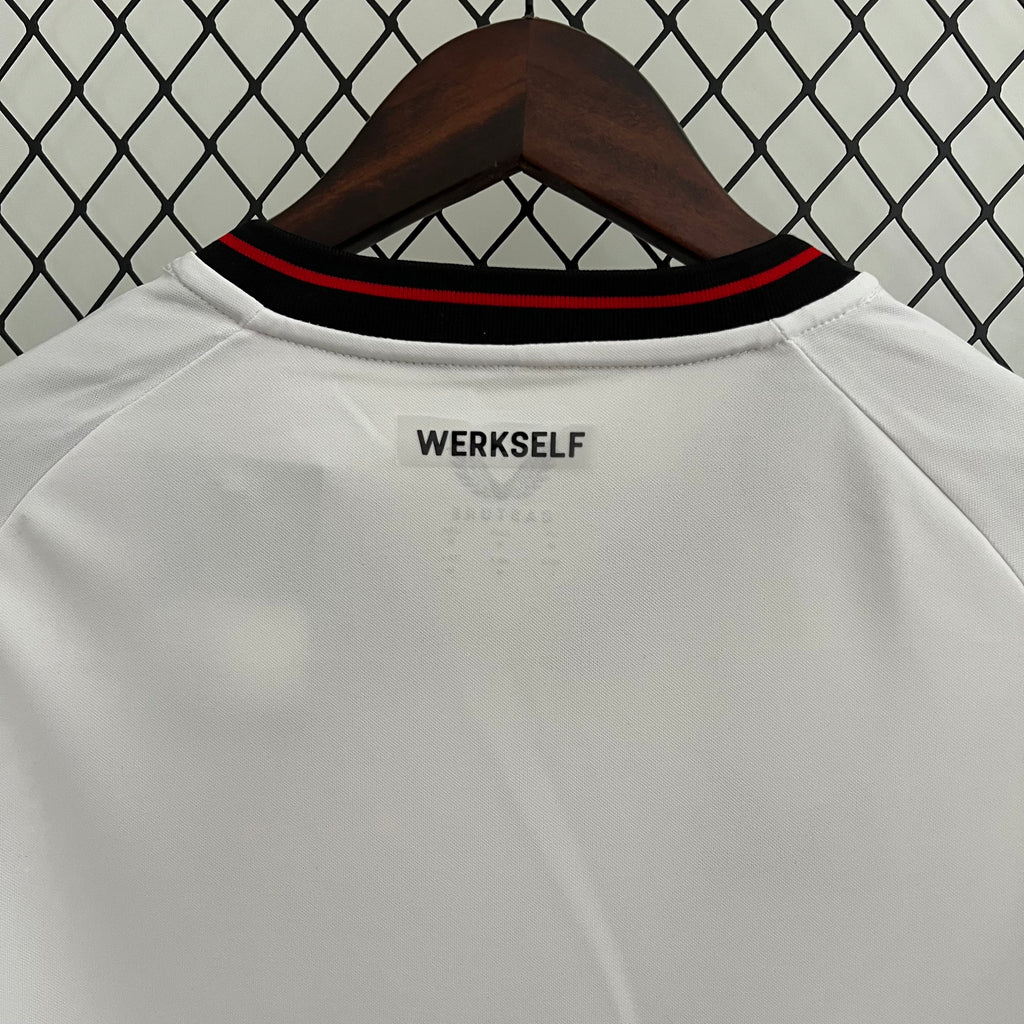 Camisola Bayer Leverkusen 23-24, Alternativa